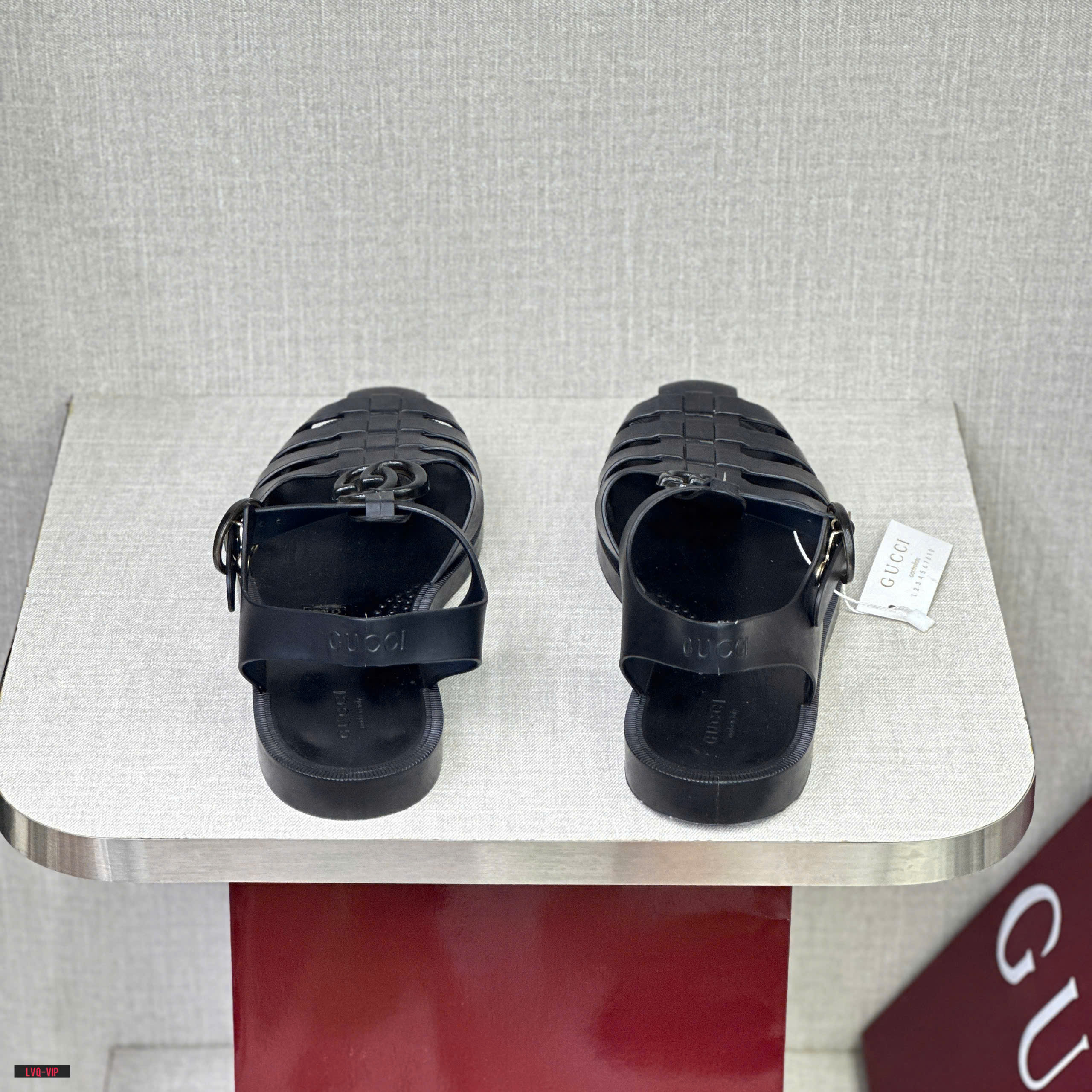 Dép sandal rọ Gucci GC Đen logo Đen Like Auth fullbox LVQ