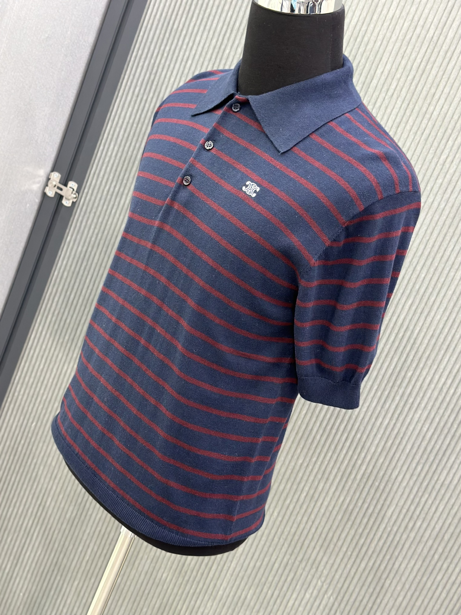 Áo polo Celine C Xanh than kẻ sọc Đỏ Like Auth VTN