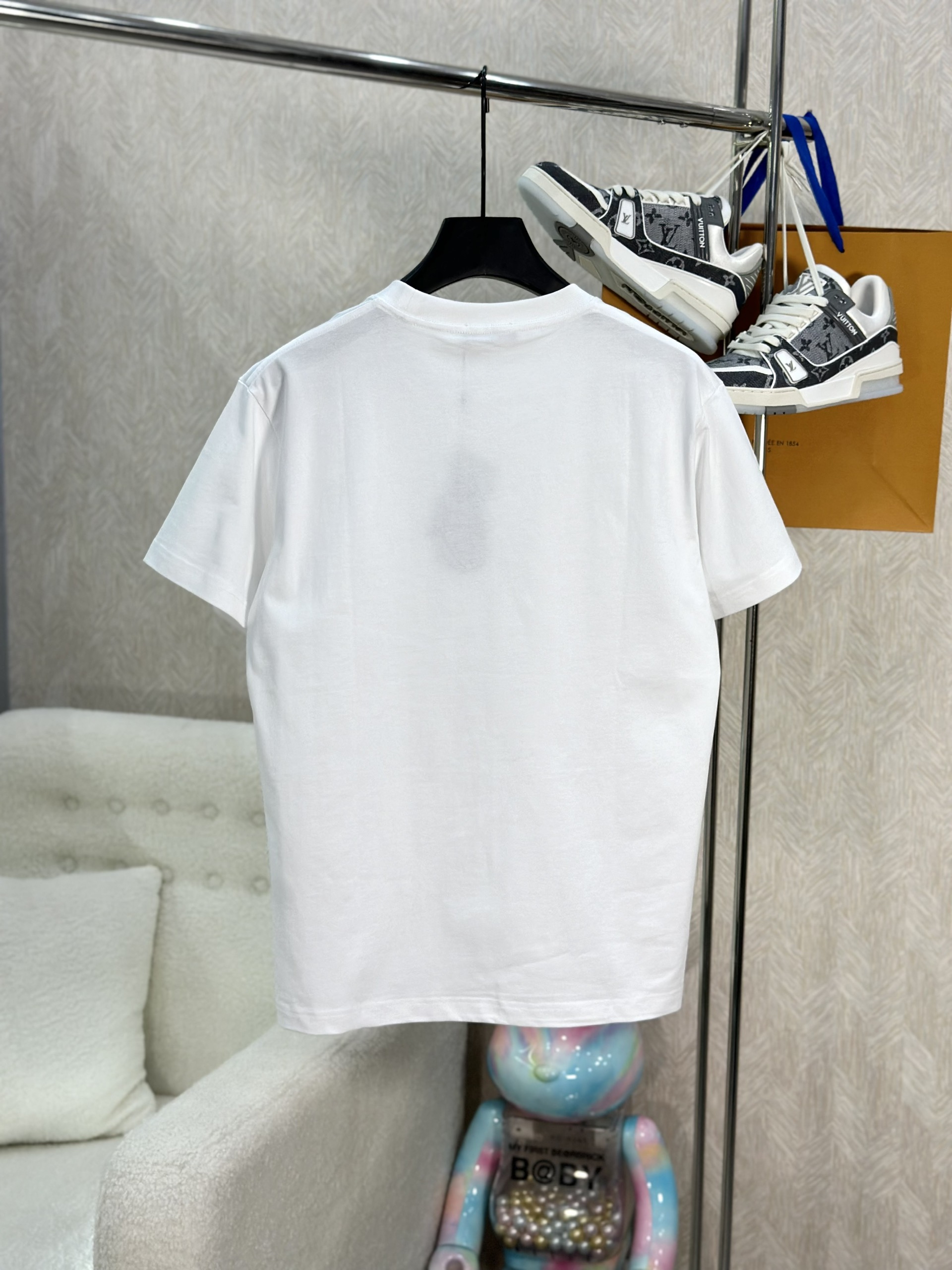 Áo phông T-shirt Chrome Heart CH logo chữ nổi đính đá Like Auth on web VTN