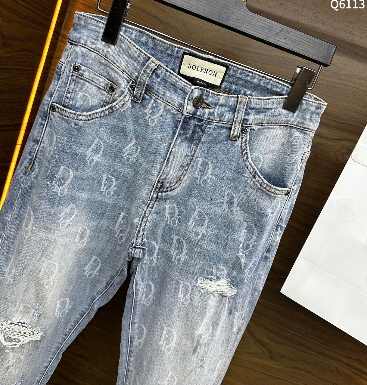 Quần jean Dior Xanh nhạt rách mài họa tiết logo Like Auth LK