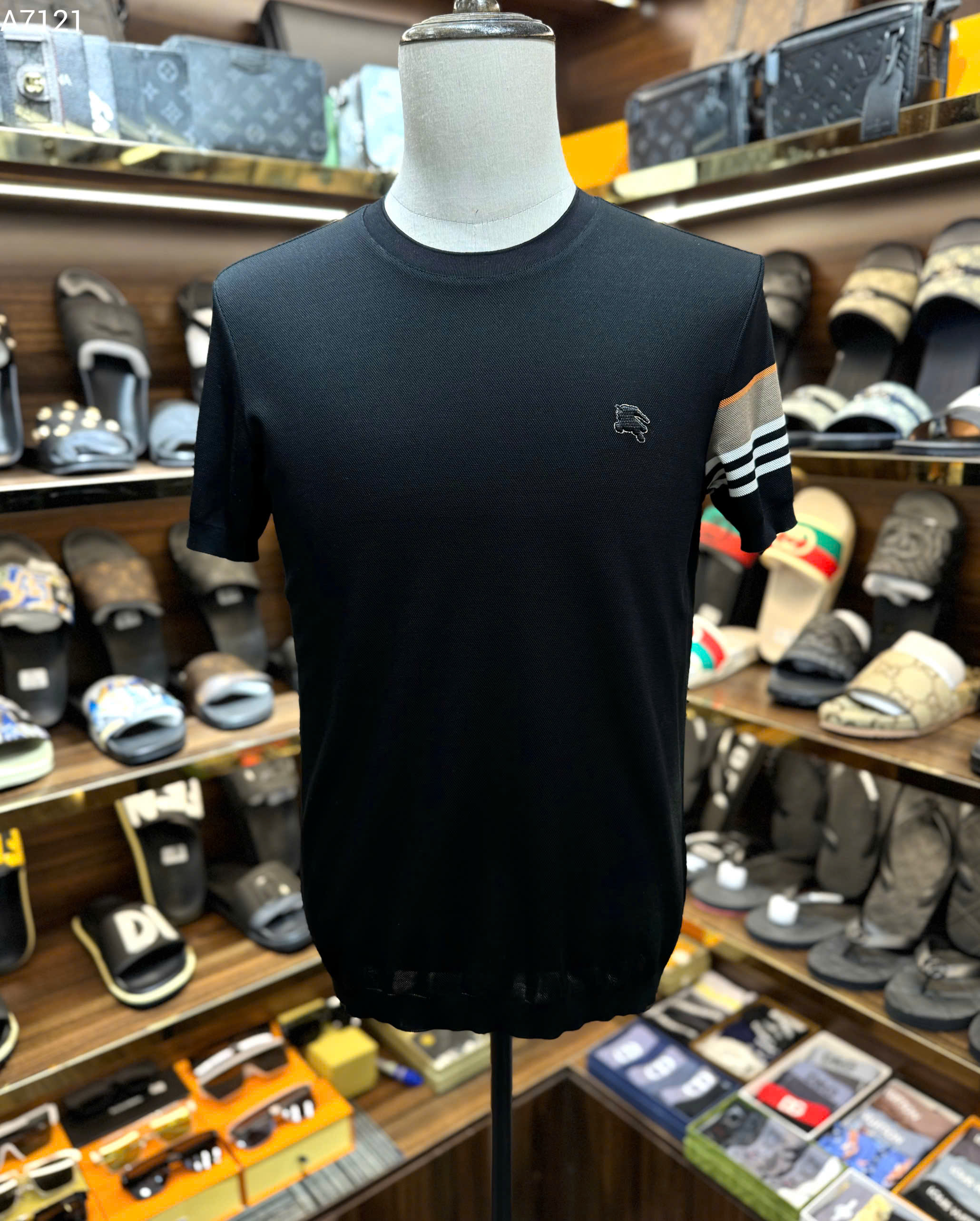 Áo phông T-shirt Burberry BBR logo ngựa ngực phối kẻ sọc tay Like Auth MK