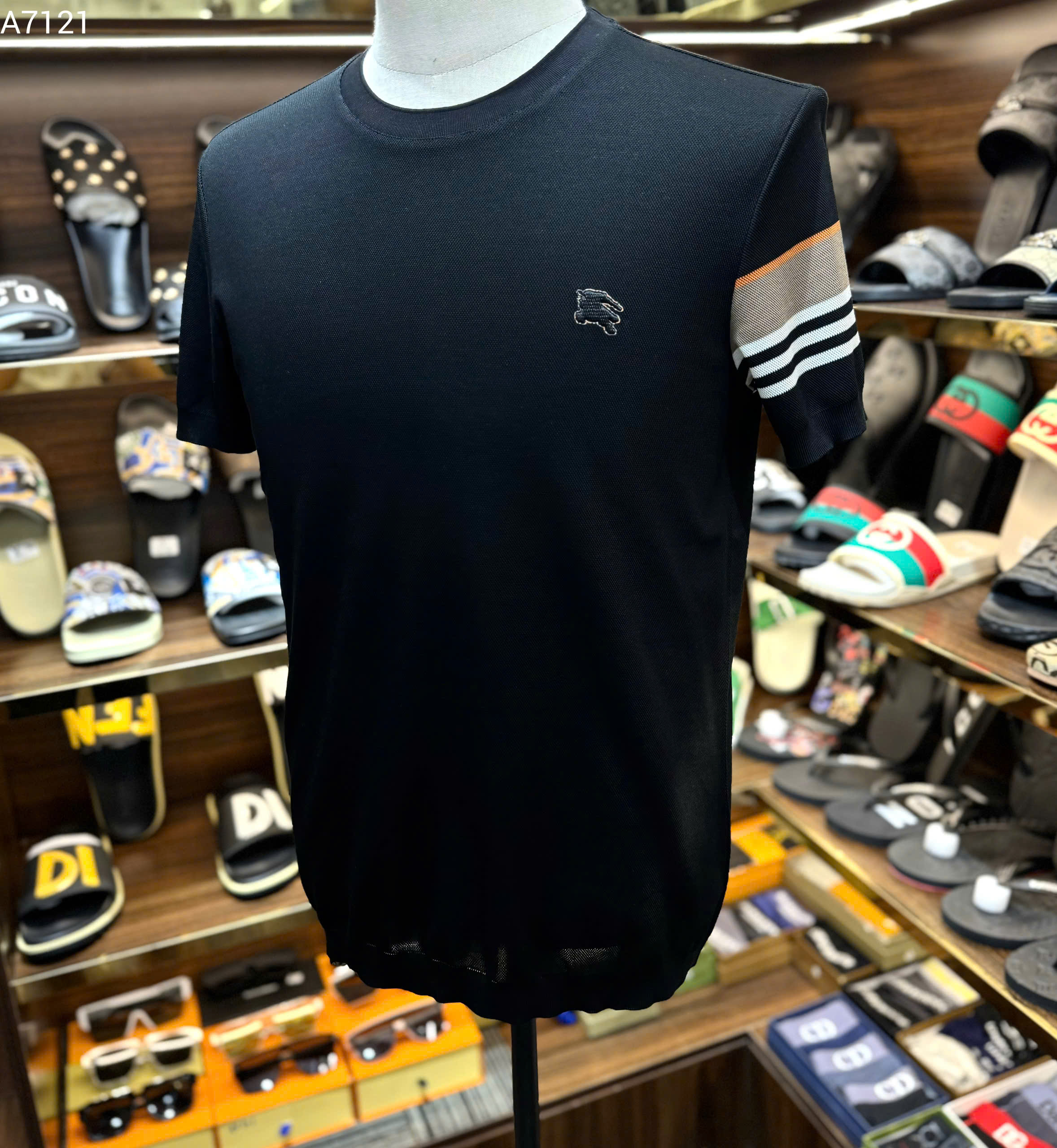 Áo phông T-shirt Burberry BBR logo ngựa ngực phối kẻ sọc tay Like Auth MK