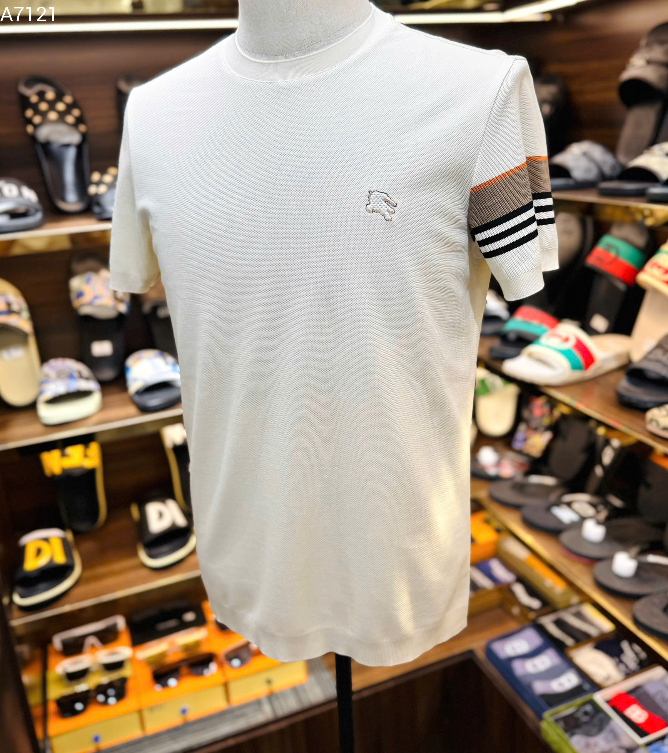 Áo phông T-shirt Burberry BBR logo ngựa ngực phối kẻ sọc tay Like Auth MK