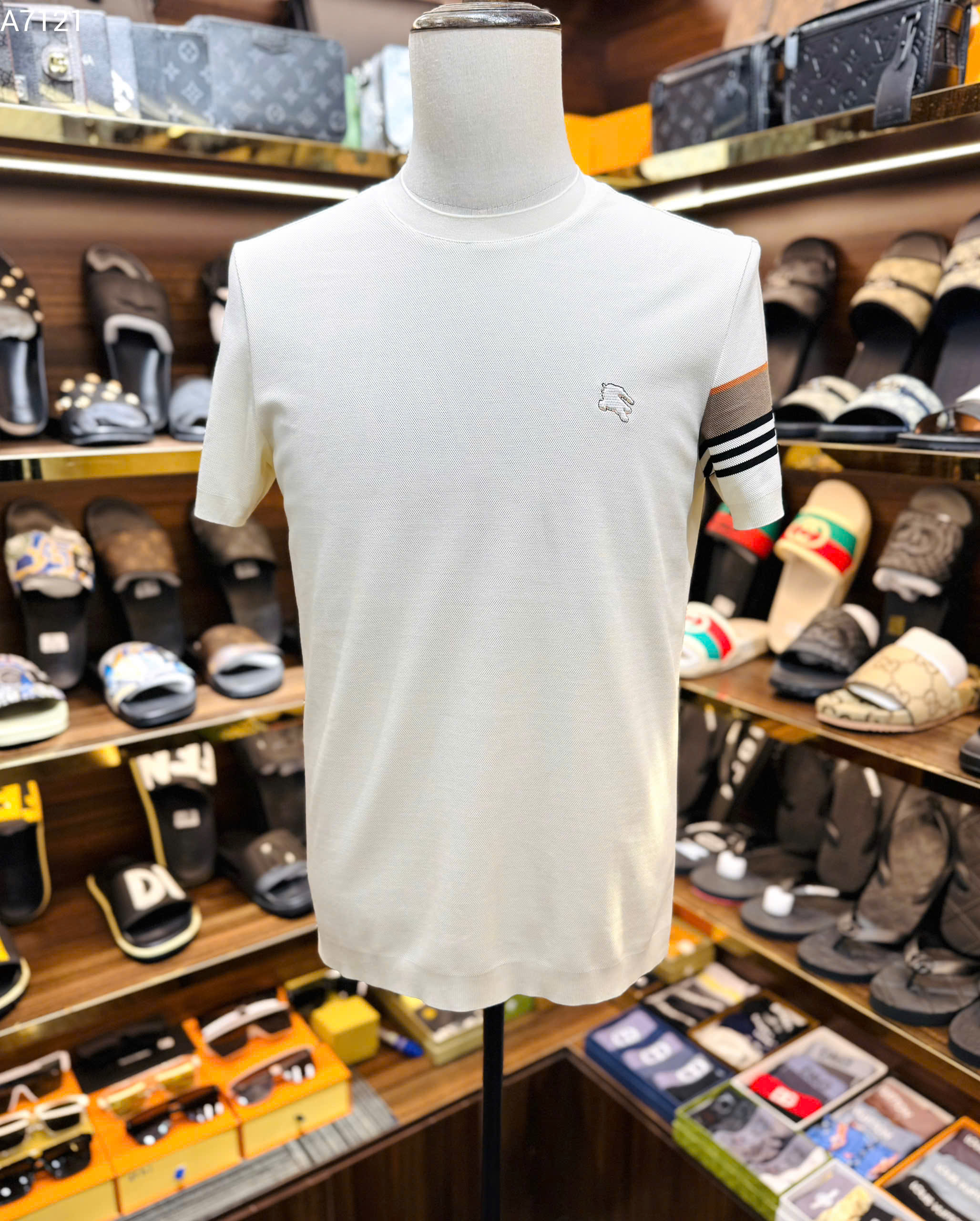 Áo phông T-shirt Burberry BBR logo ngựa ngực phối kẻ sọc tay Like Auth MK