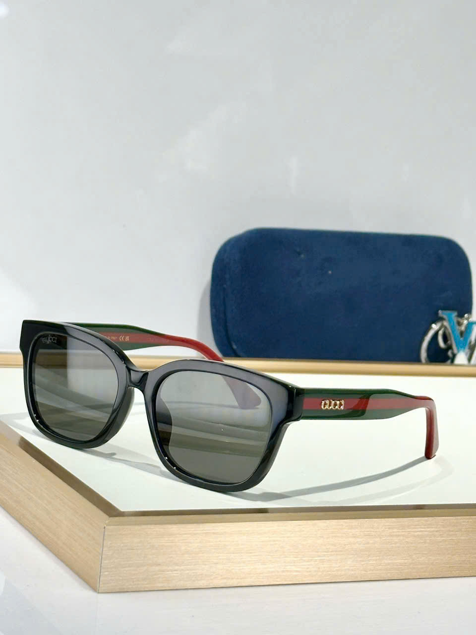 Kính mắt thời trang Gucci GC Đen phối Đỏ Like Auth fullbox MK