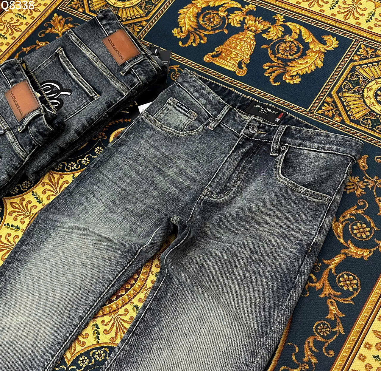 Quần jean Dolce Gabbana DG Xanh bạc logo túi sau tem Nâu cạp Like Auth LK