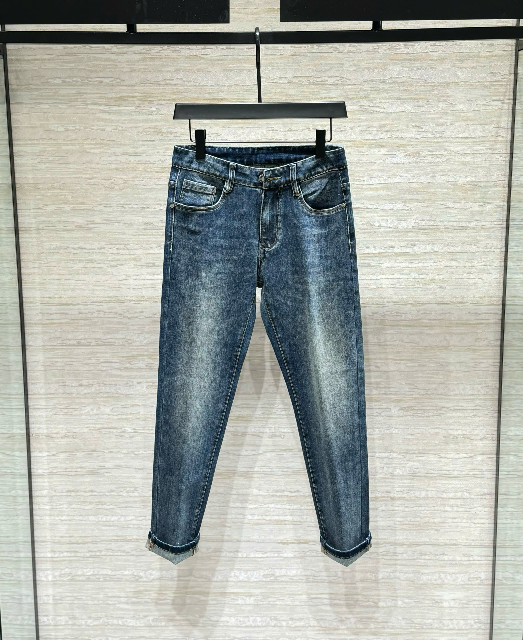 Quần jean Burberry BBR Xanh bạc logo ngựa kẻ sọc túi sau Like Auth DDT