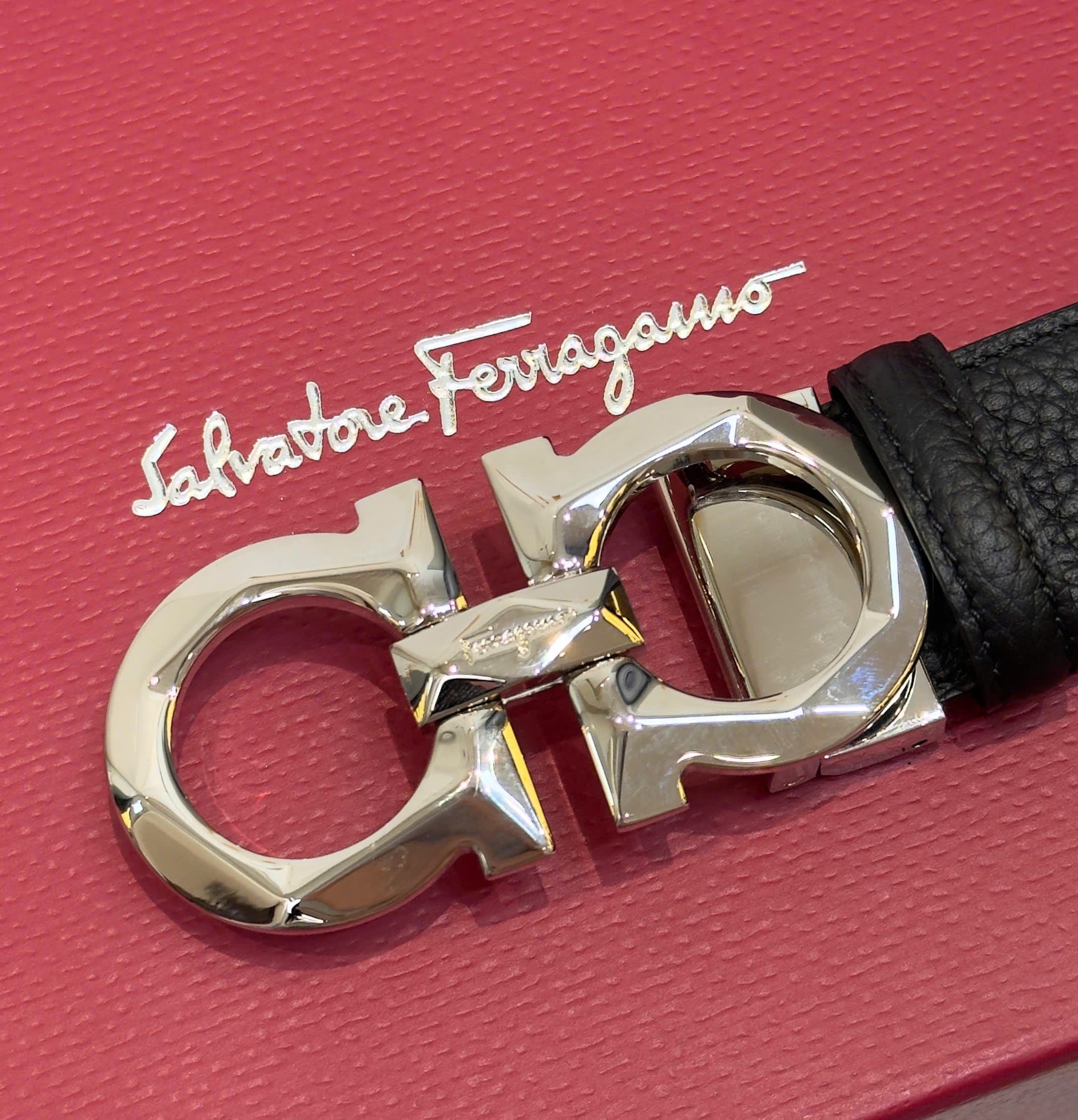 Thắt lưng, belt Salvato Đen logo mặt Bạc size 85-110cm Like Auth fullbox DDT