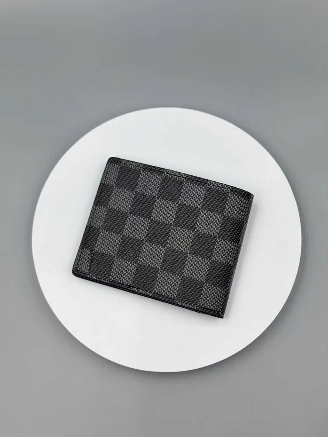 Ví cầm tay Louis Vuitton LV Đen họa tiết caro Like Auth fullbox PLD