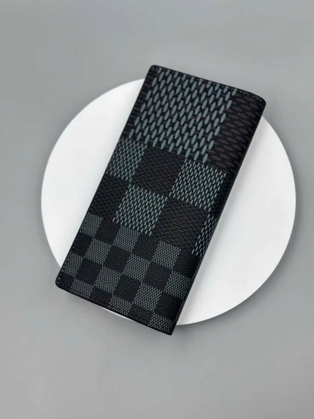 Ví cầm tay Louis Vuitton LV Đen họa tiết caro Like Auth fullbox PLD