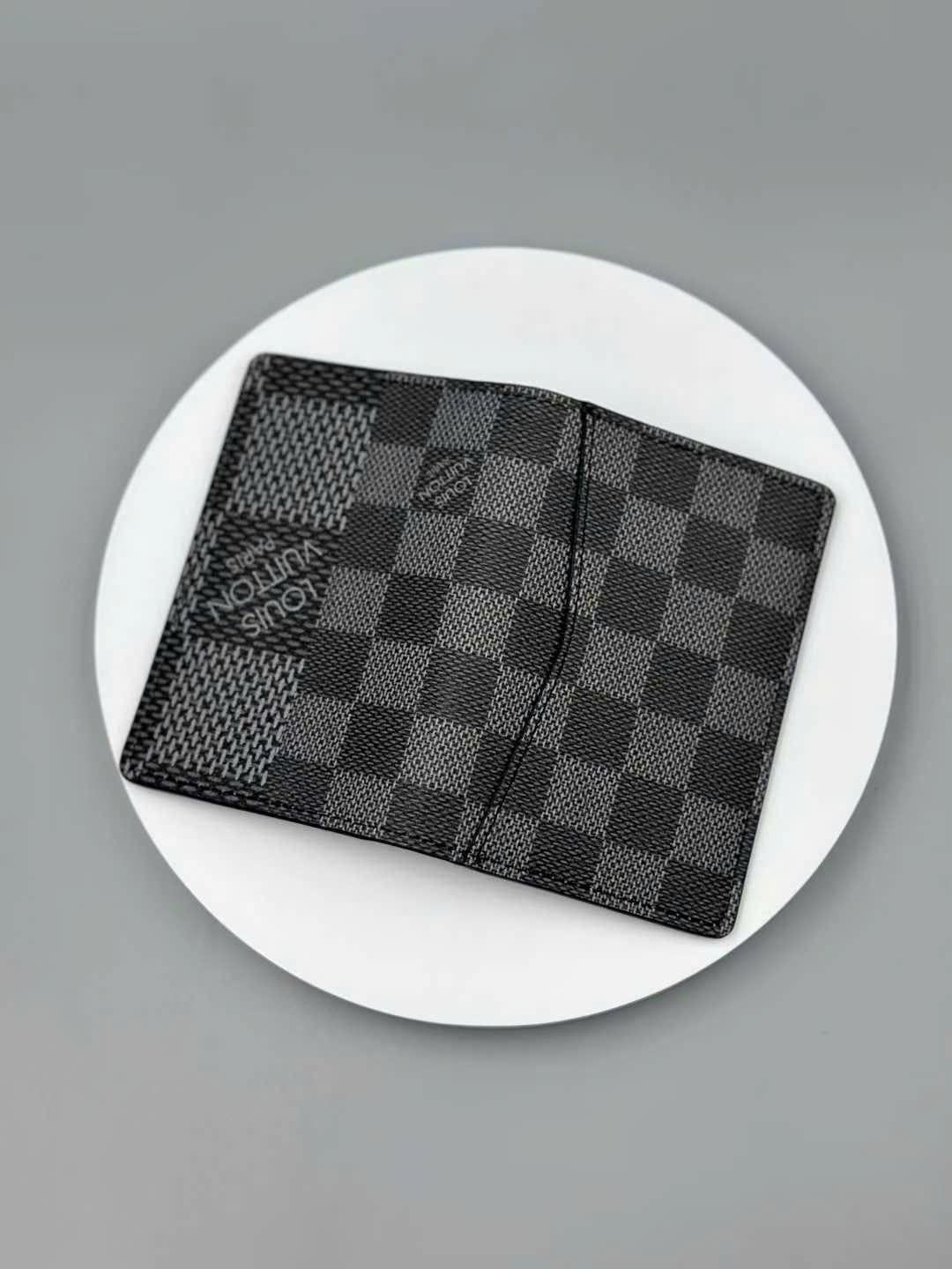 Ví cầm tay Louis Vuitton LV Đen họa tiết caro Like Auth fullbox PLD