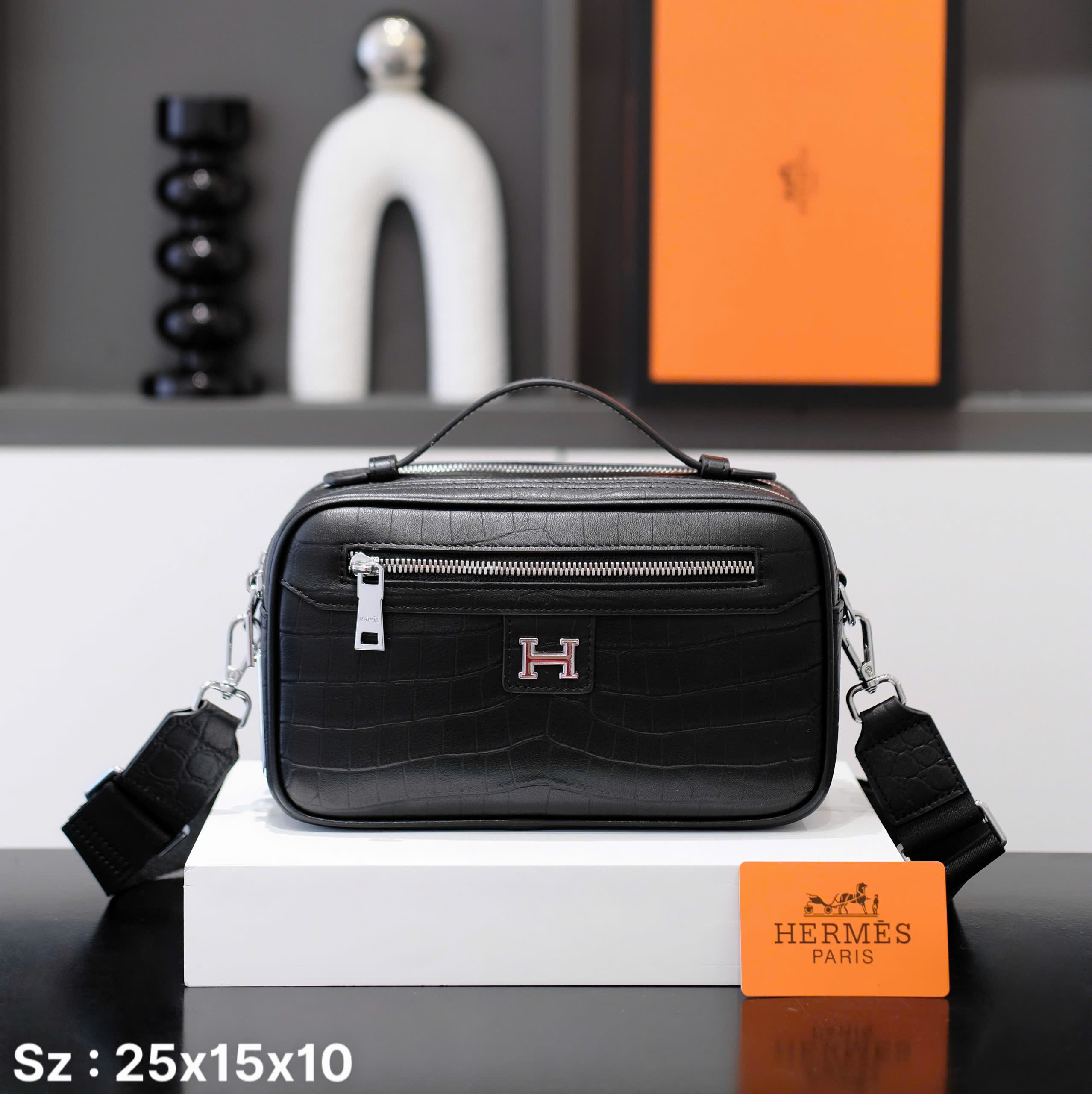 Túi Clutch cầm tay, đeo chéo Hermes HM Đen logo kim loại khóa vân tay size 25x15x10cm Like Auth fullbox DDT