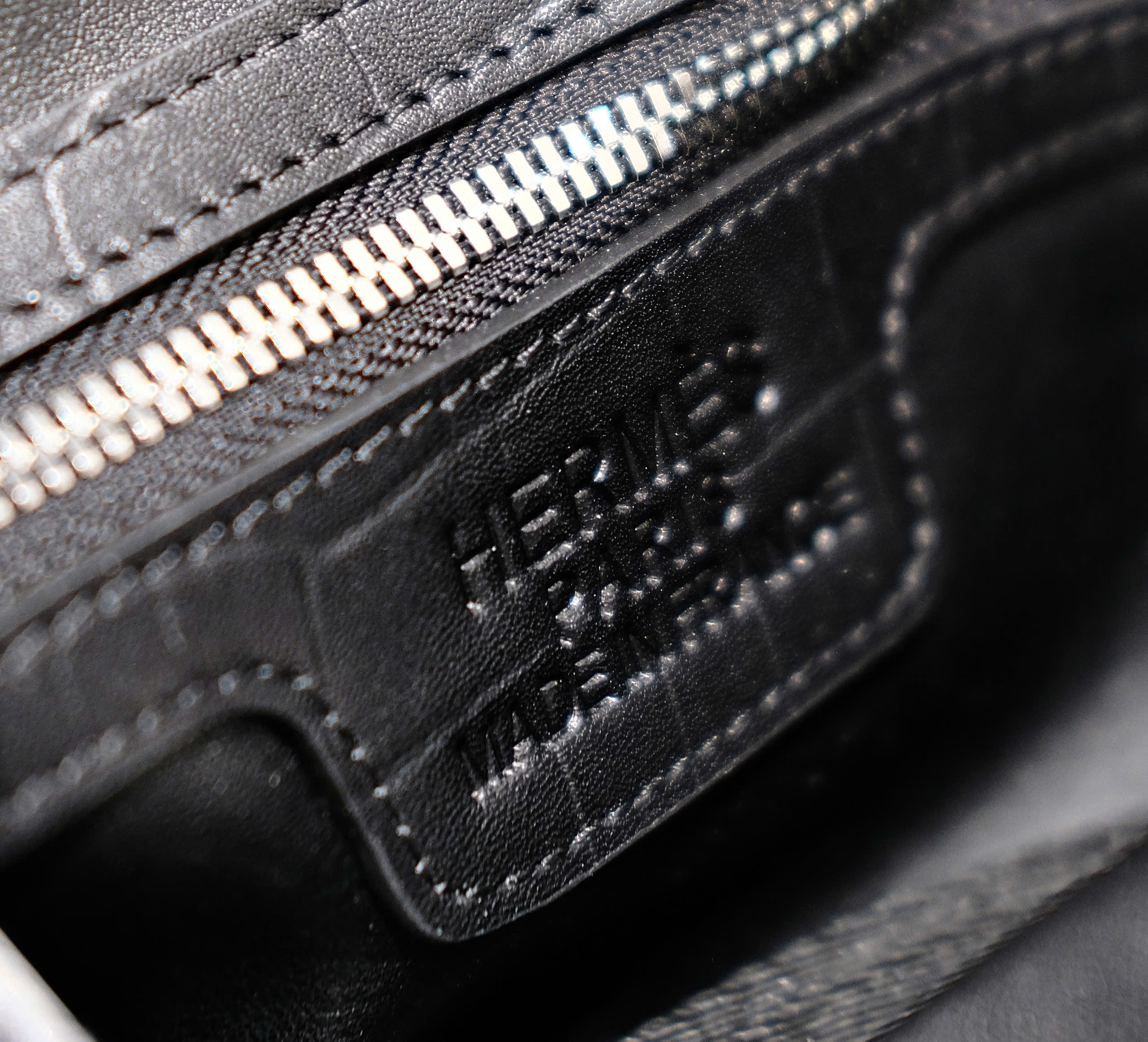 Túi Clutch cầm tay, đeo chéo Hermes HM Đen logo kim loại khóa vân tay size 25x15x10cm Like Auth fullbox DDT