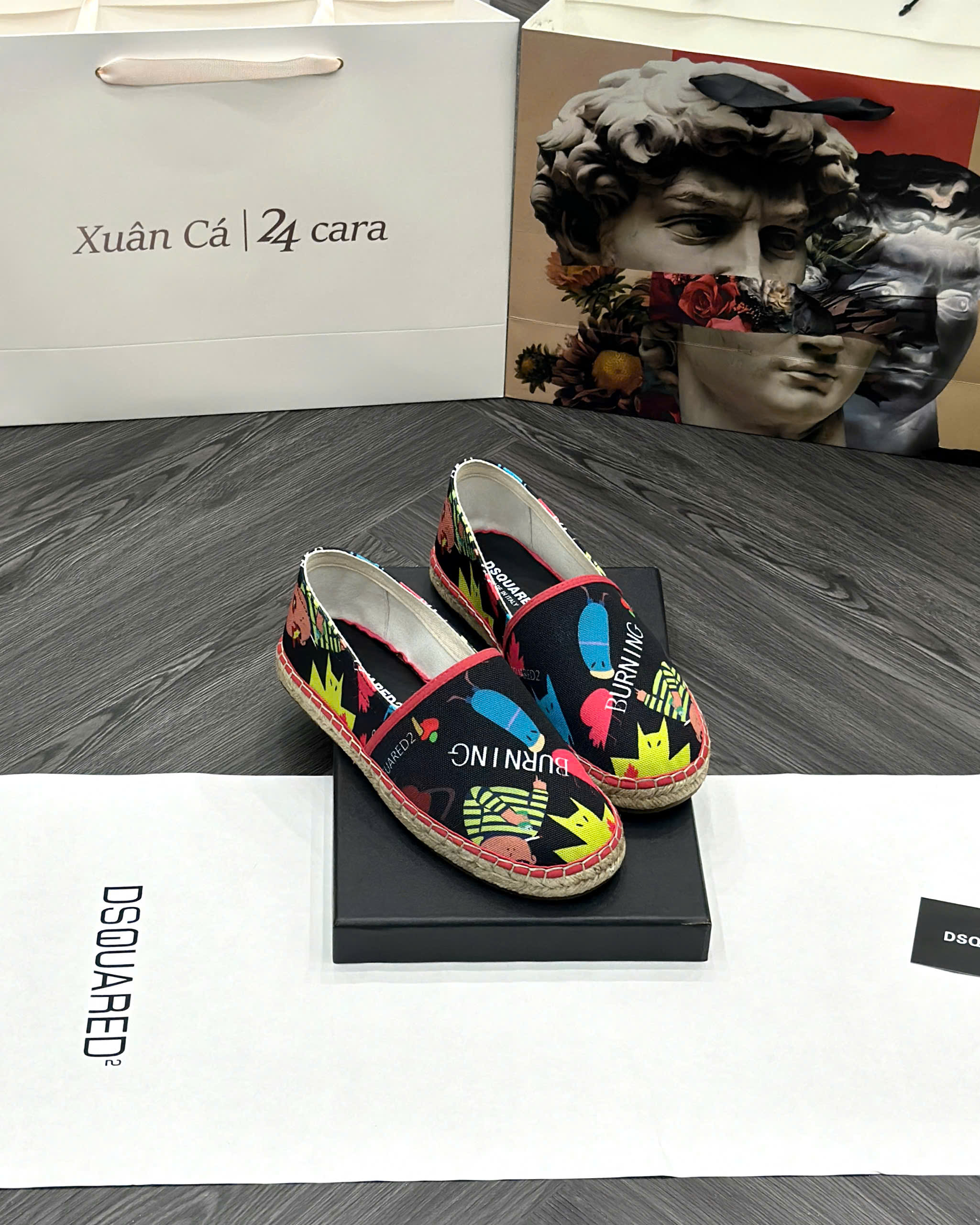 Giày slipon đế cói Dsquared2 DSQ2  họa tiết màu sắc Like Auth fullbox MVT