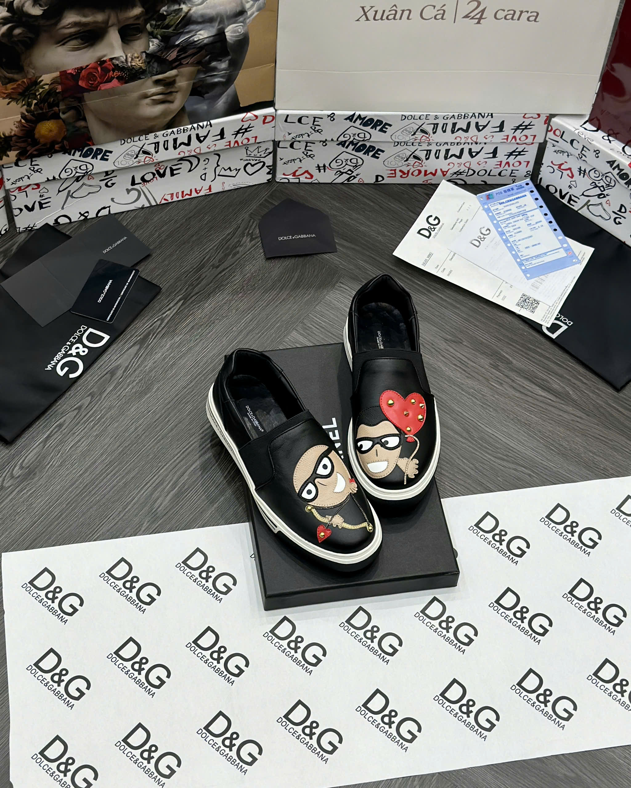 Giày slipon Dolce Gabbana DG Đen mặt người bắn cung trái tim Like Auth fullbox MVT