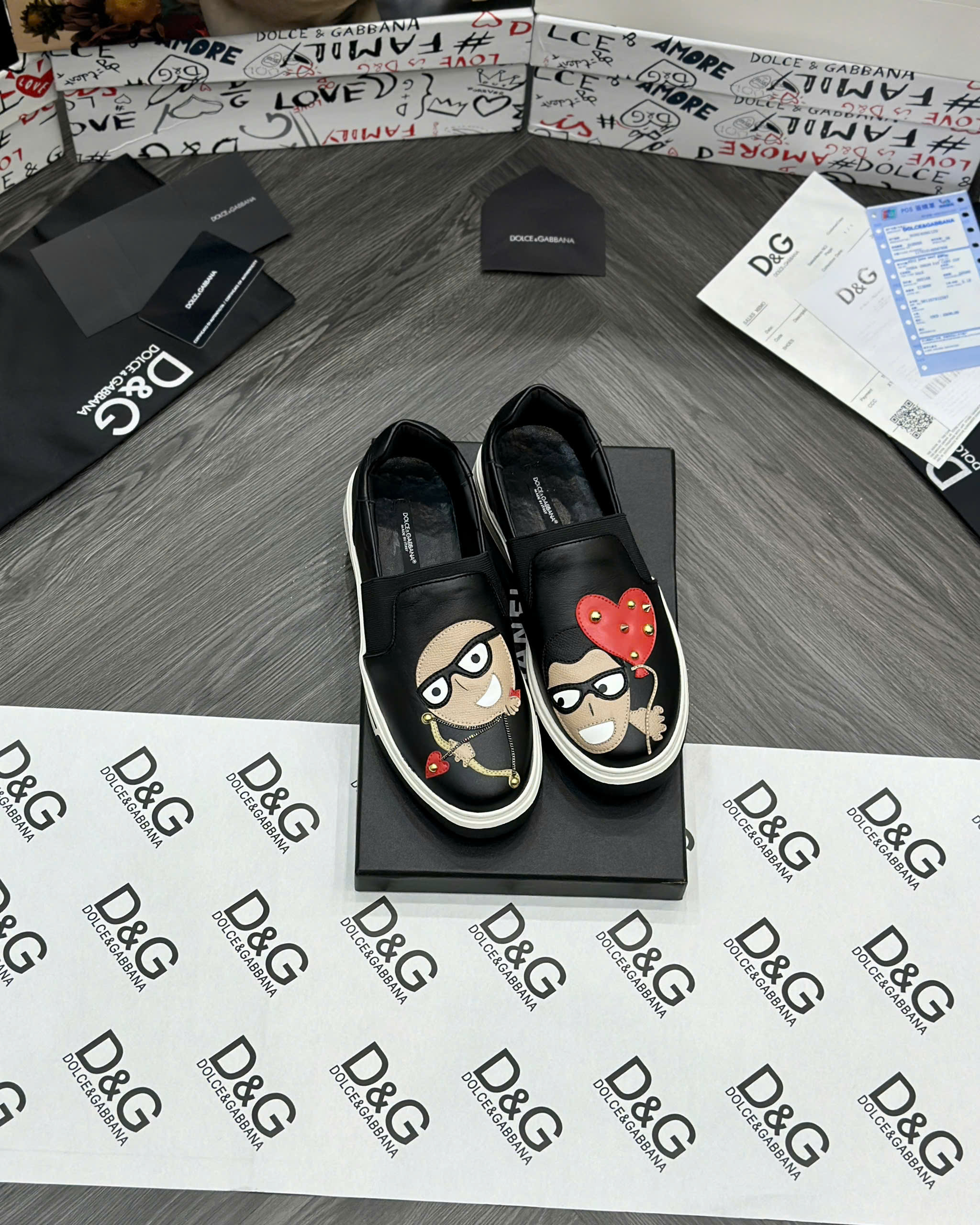 Giày slipon Dolce Gabbana DG Đen mặt người bắn cung trái tim Like Auth fullbox MVT