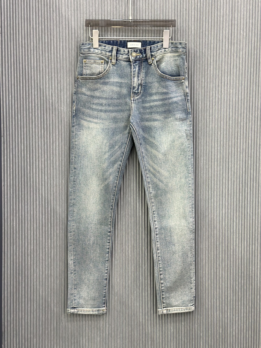 Quần jean Gucci GC Xanh logo dập nổi thêu Xanh Đỏ túi sau Like Auth VTN