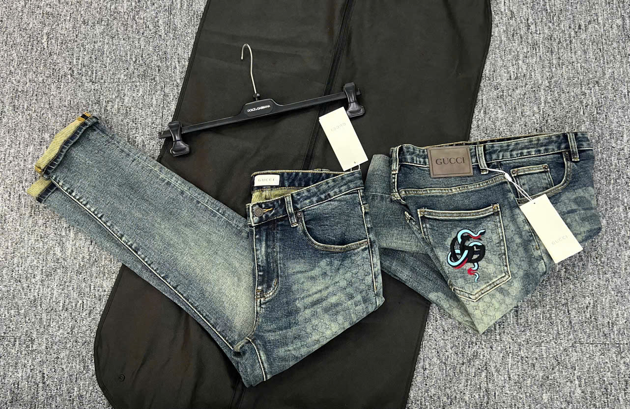 Quần jean Gucci GC Xanh bạc họa tiết monogram logo chữ lồng rắn thêu túi sau Like Auth NV