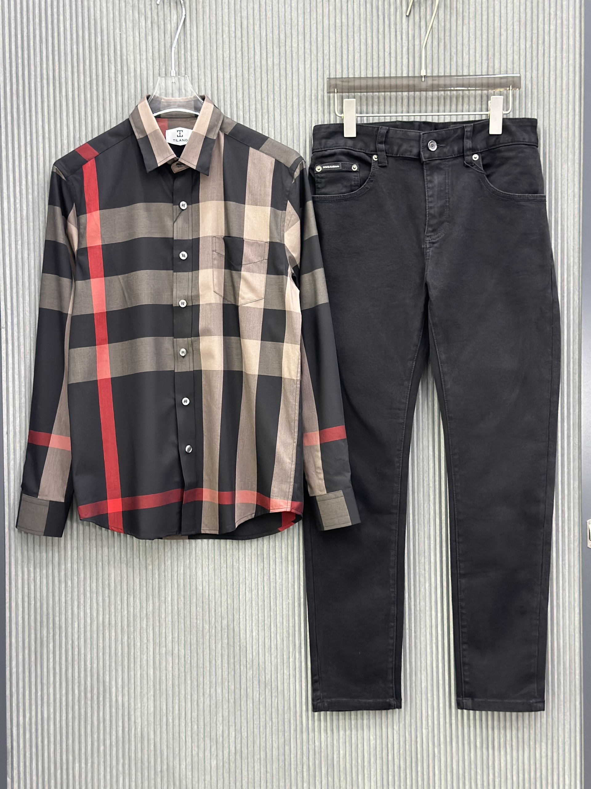 Quần jean Dolce Gabbana DG Đen log tag vuông thêu túi sau Like Auth VTN