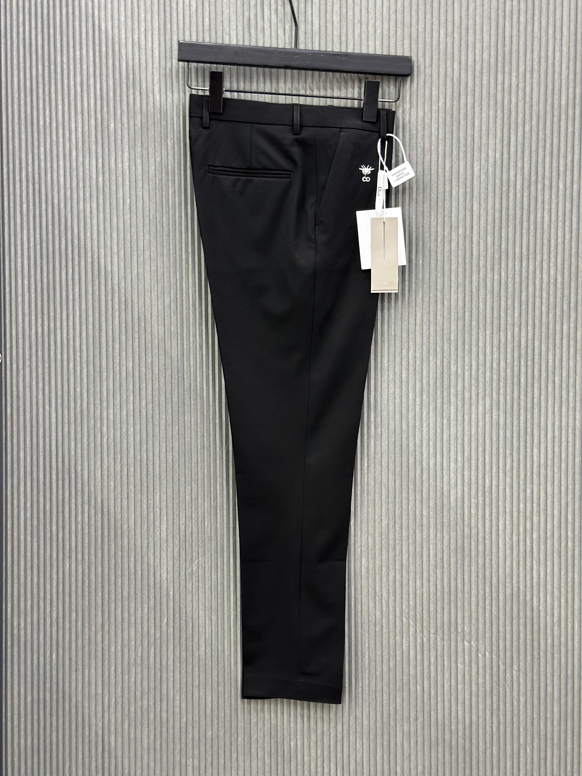 Quần tây, âu Dior CD Đen logo Ong Trắng thêu Like Auth VTN