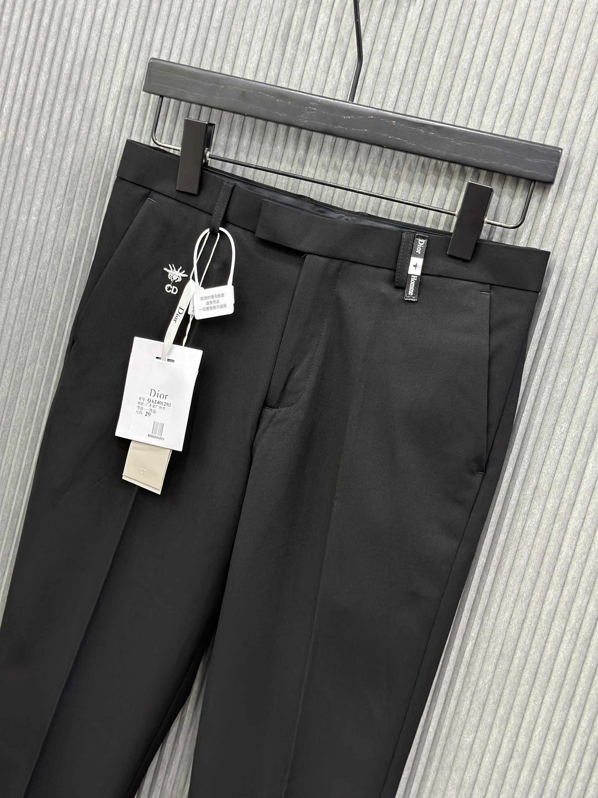 Quần tây, âu Dior CD Đen logo Ong Trắng thêu Like Auth VTN