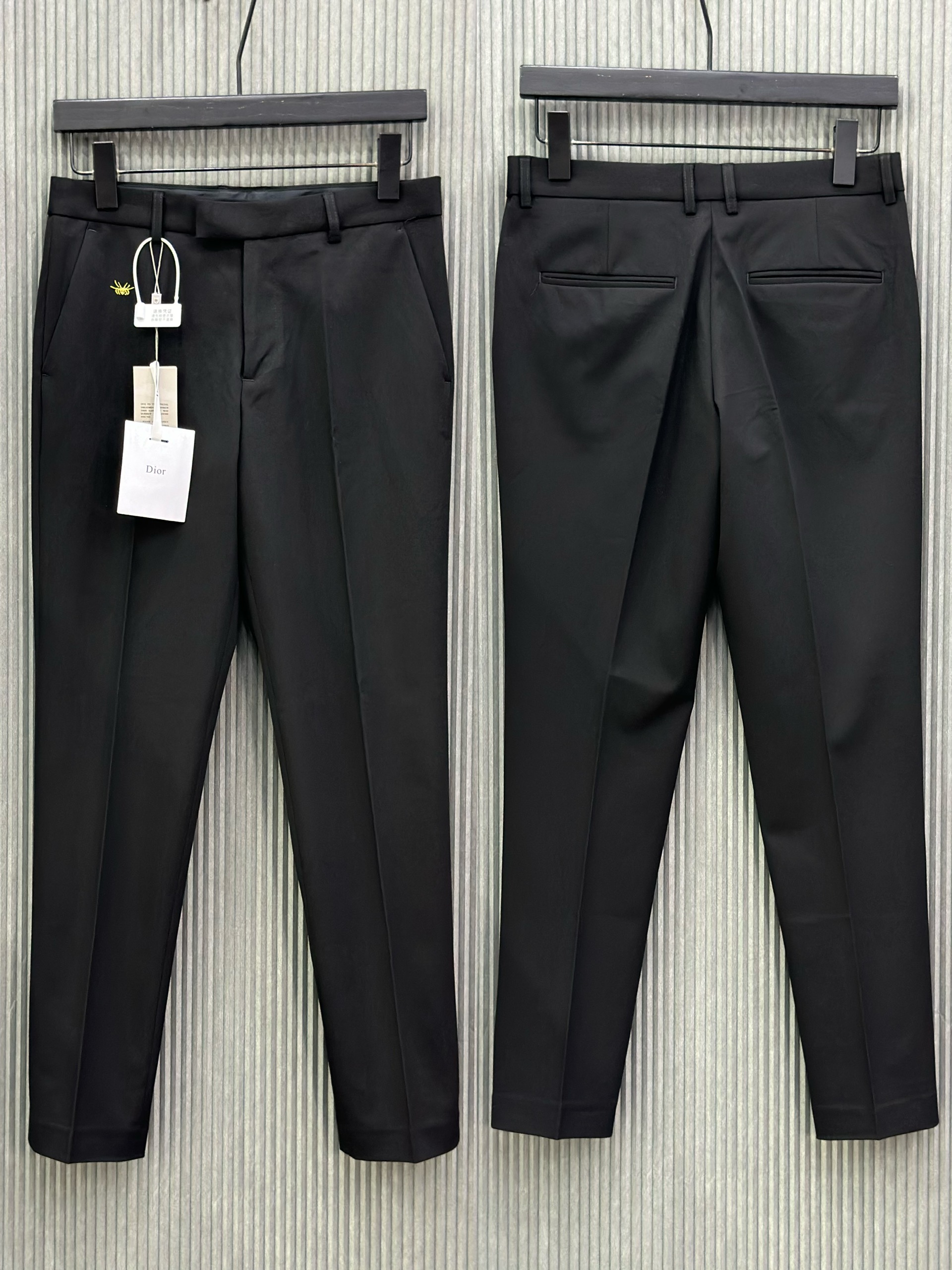 Quần tây, âu Dior CD Đen logo Ong Vàng thêu Like Auth VTN