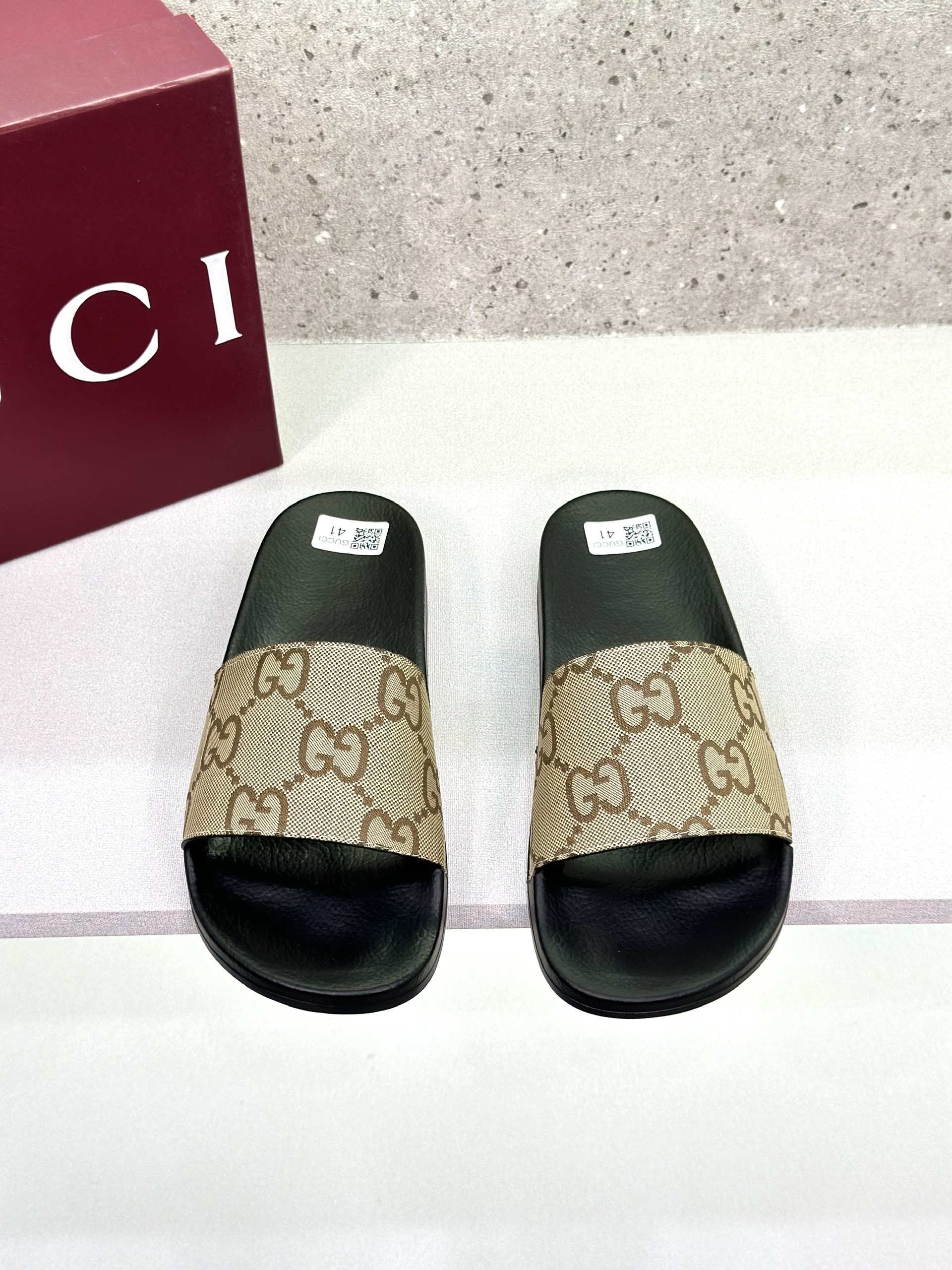 Dép lê quai ngang Gucci GC Đen quai Nâu logo GG vải Like Auth on web fullbox bill thẻ VTN