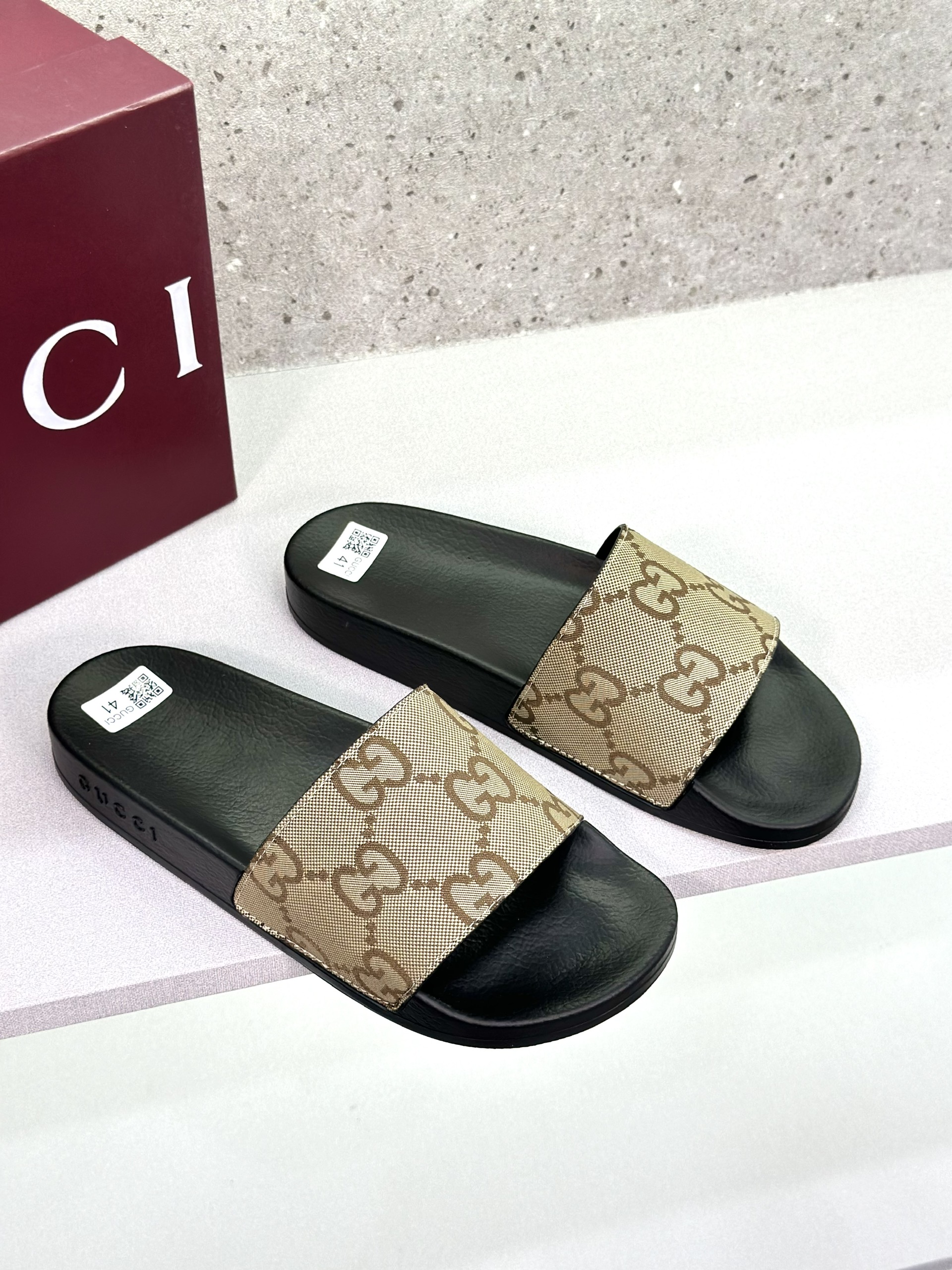 Dép lê quai ngang Gucci GC Đen quai Nâu logo GG vải Like Auth on web fullbox bill thẻ VTN