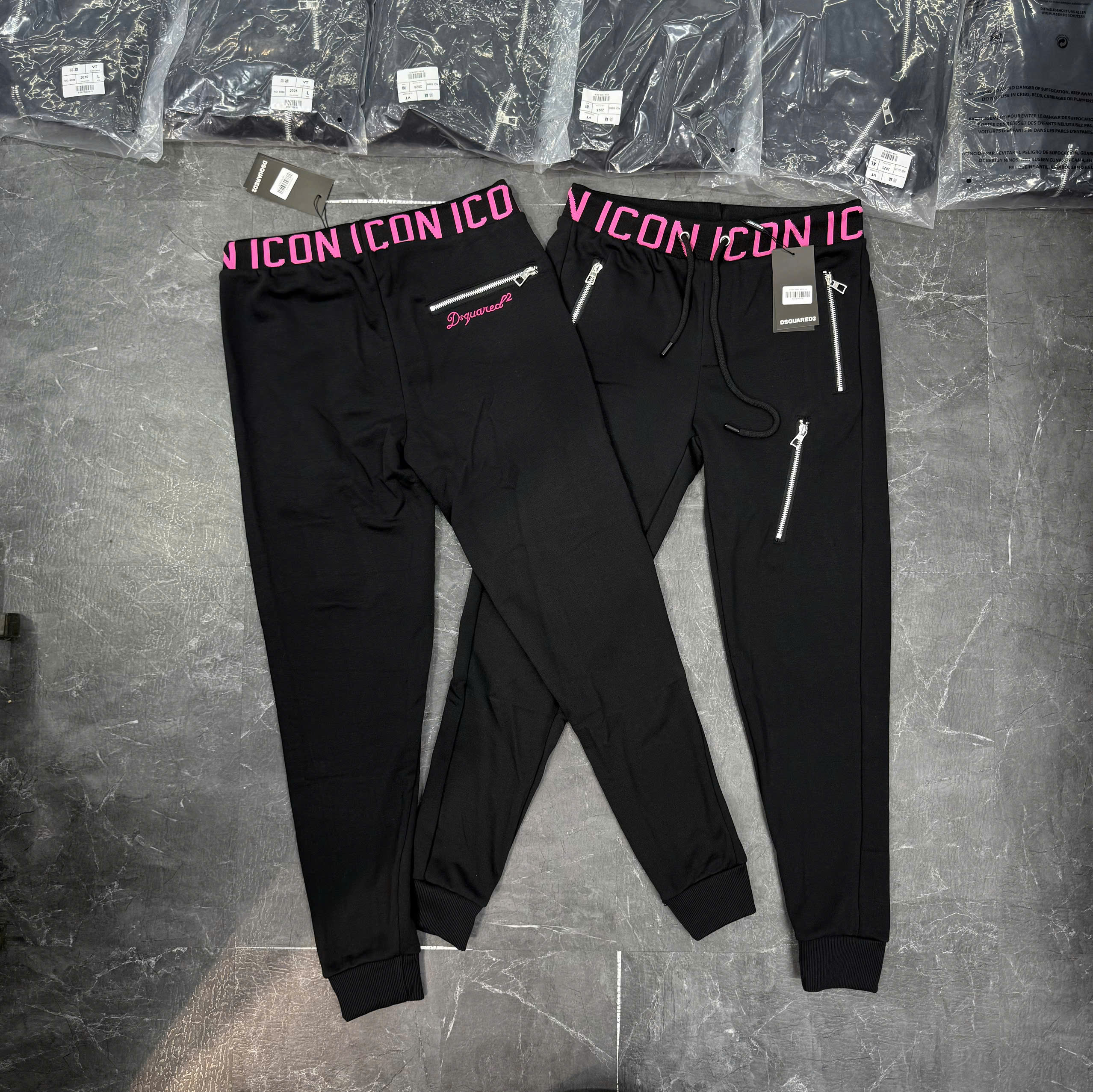 Quần jogger nỉ Dsquared2 DSQ2 Đen logo Ion Hồng cạp Like Auth NV