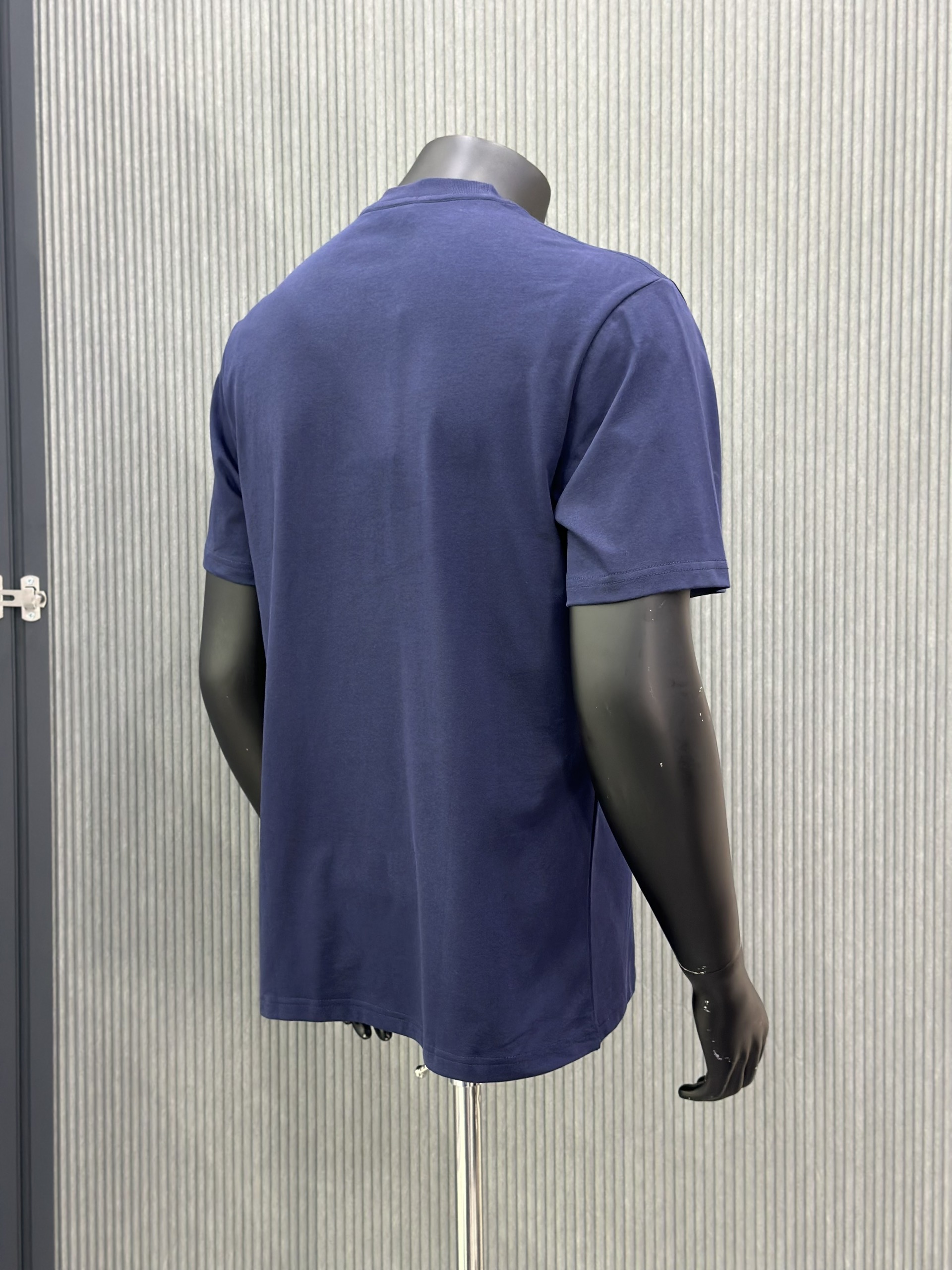 Áo phông T-shirt Gucci GC Xanh than logo chữ thêu ngực Like Auth VTN