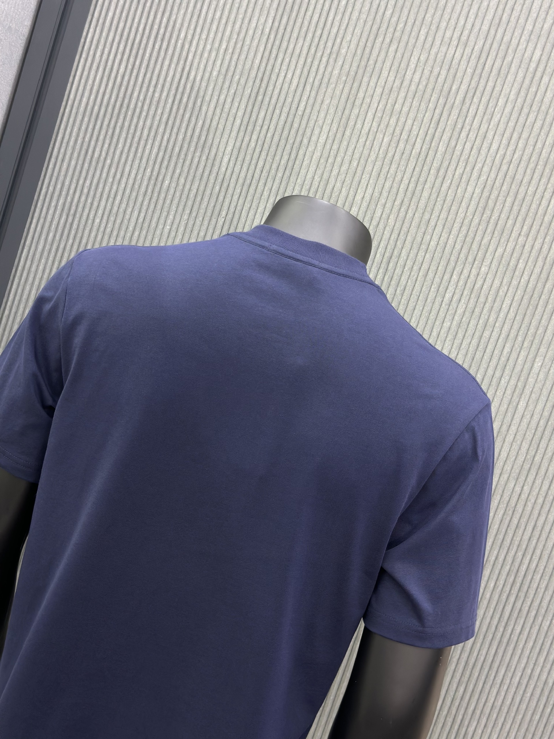 Áo phông T-shirt Gucci GC Xanh than logo chữ thêu ngực Like Auth VTN