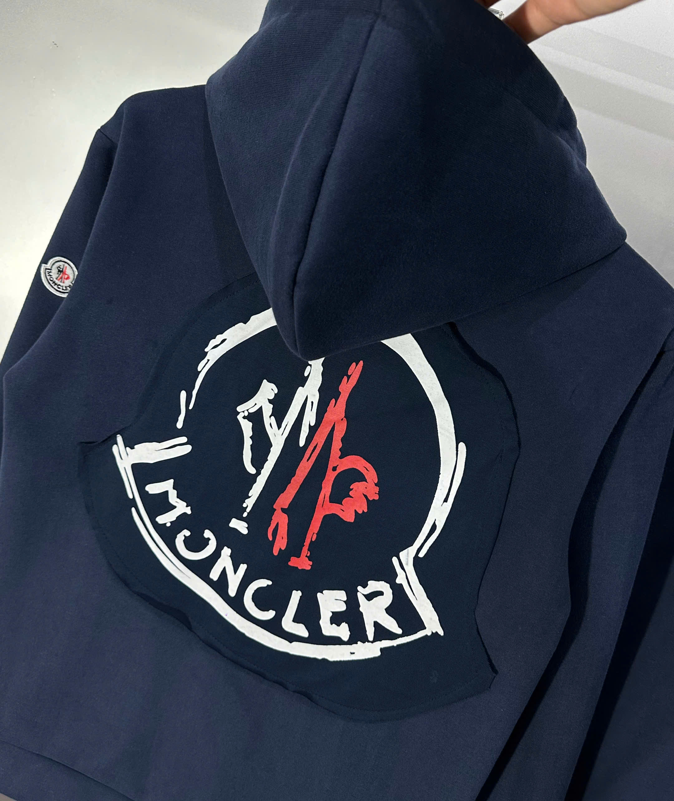 Bộ, set thu đông hoodie kéo khóa Moncler M logo tròn thêu Like Auth NV