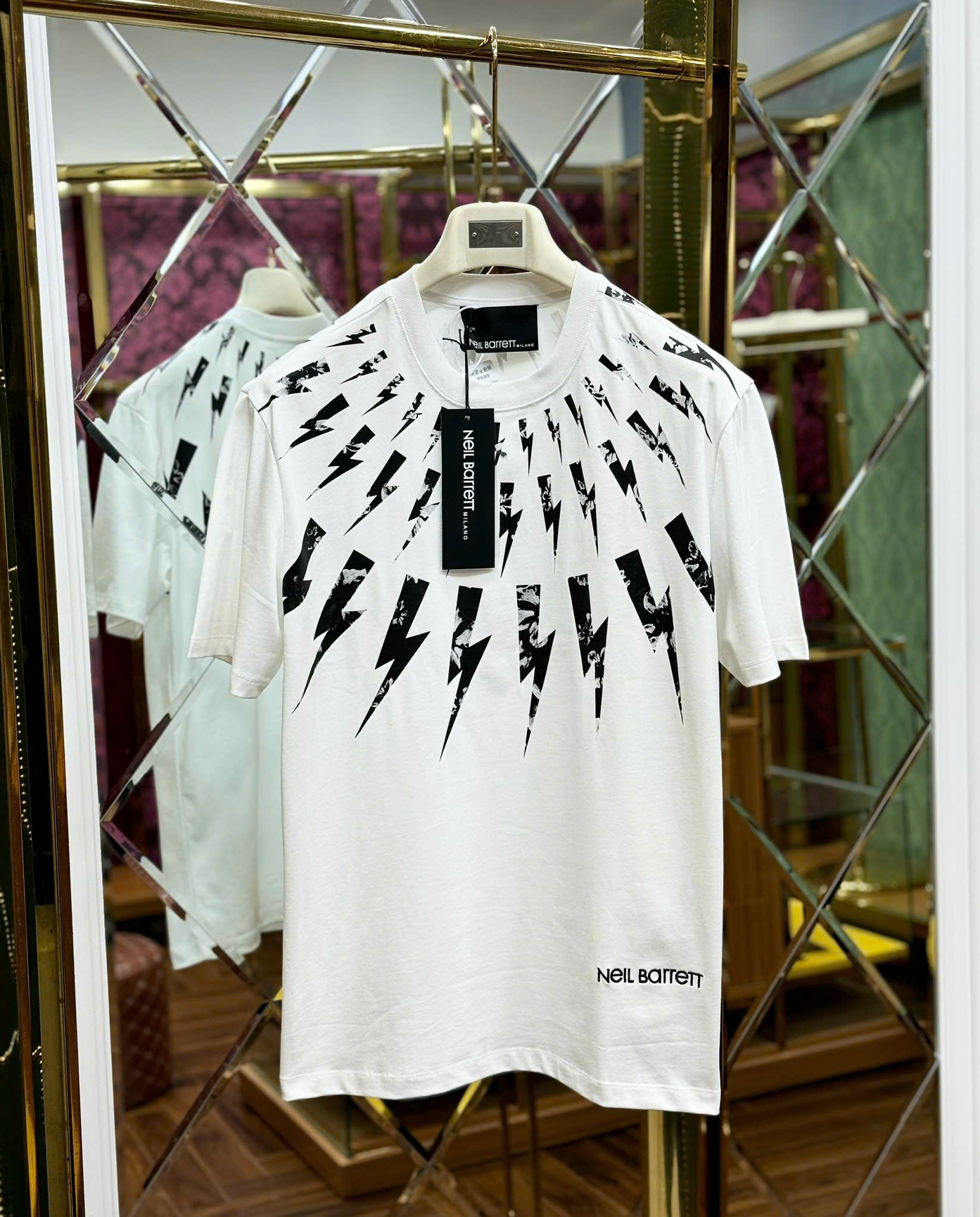 Áo phông T-shirt Neil Barret NB Trắng họa tiết  tia sét Đen Like Auth CD