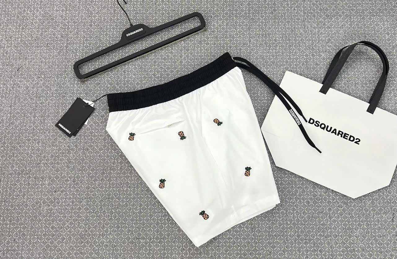 Quần short gió Dsquared2 DSQ2 họa tiết logo quả dứa thêu Like AuthMK