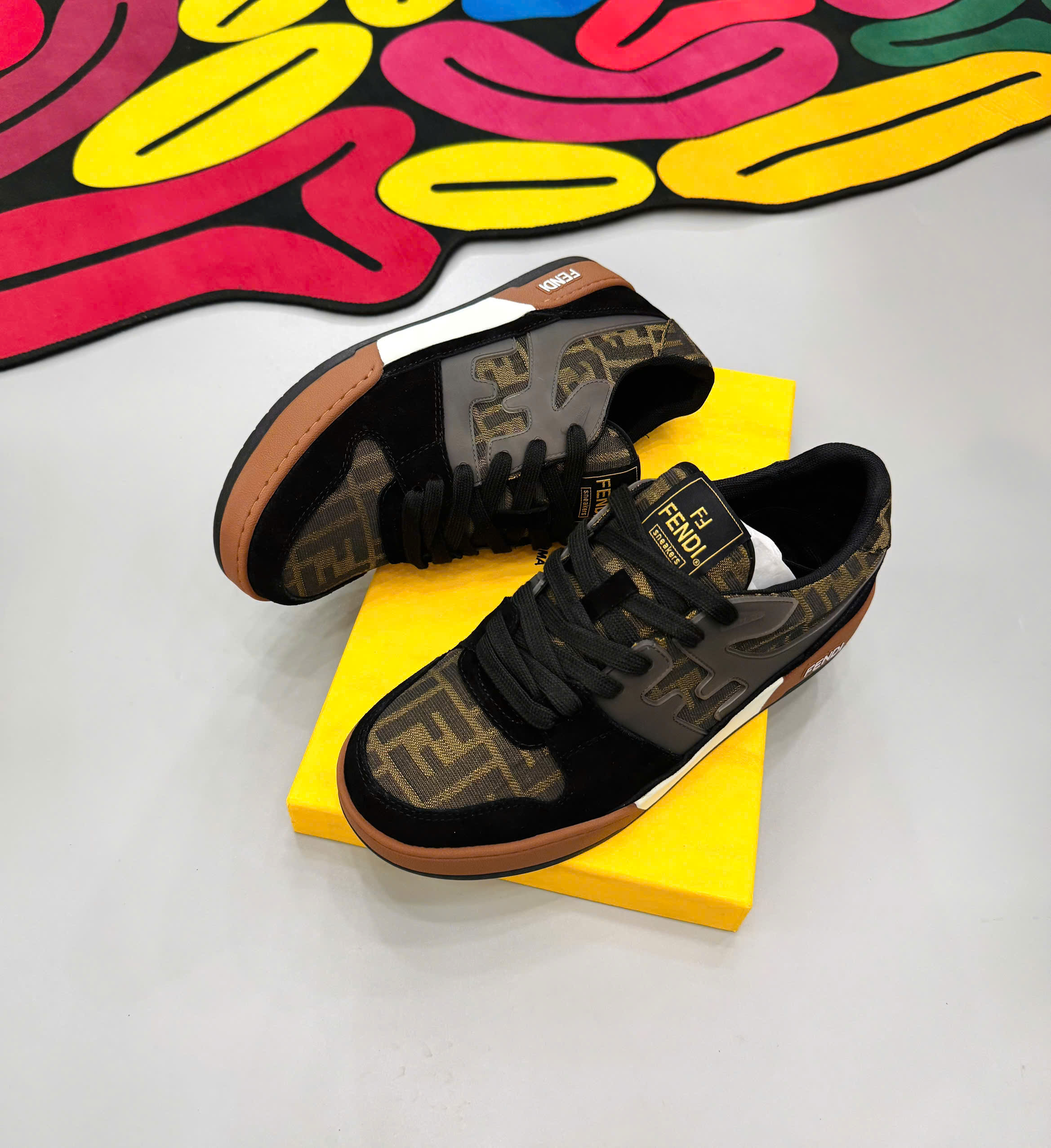 Giày sneaker Fendi FF Đen phối Nâu họa tiết logo chữ full Liike Auth fullbox MK