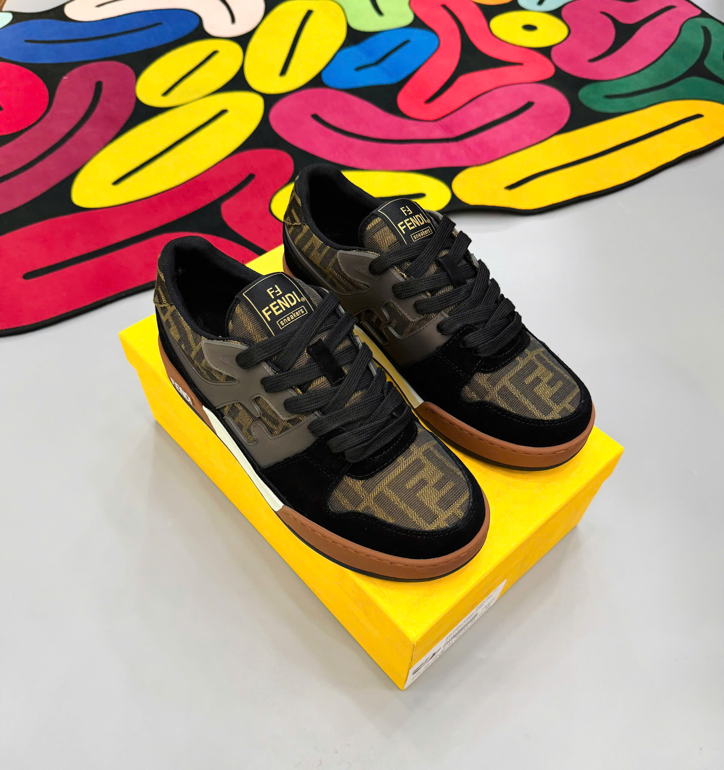 Giày sneaker Fendi FF Đen phối Nâu họa tiết logo chữ full Liike Auth fullbox MK