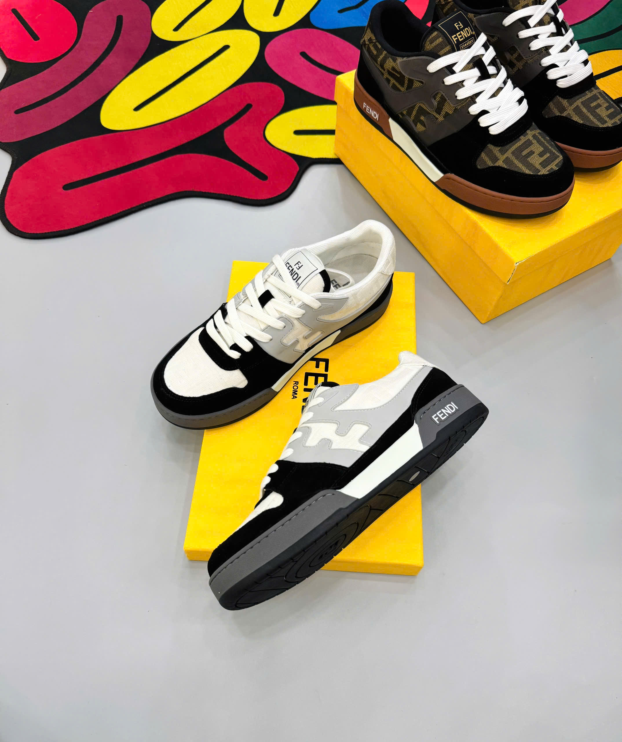 Giày sneaker Fendi FF Đen nhung phối Trắng Xám Like Auth fullbox MK