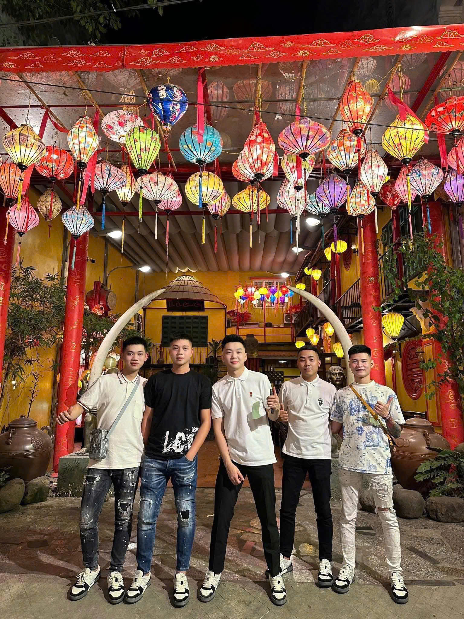 Giày sneaker Fendi FF Đen nhung phối Trắng Xám Like Auth fullbox MK