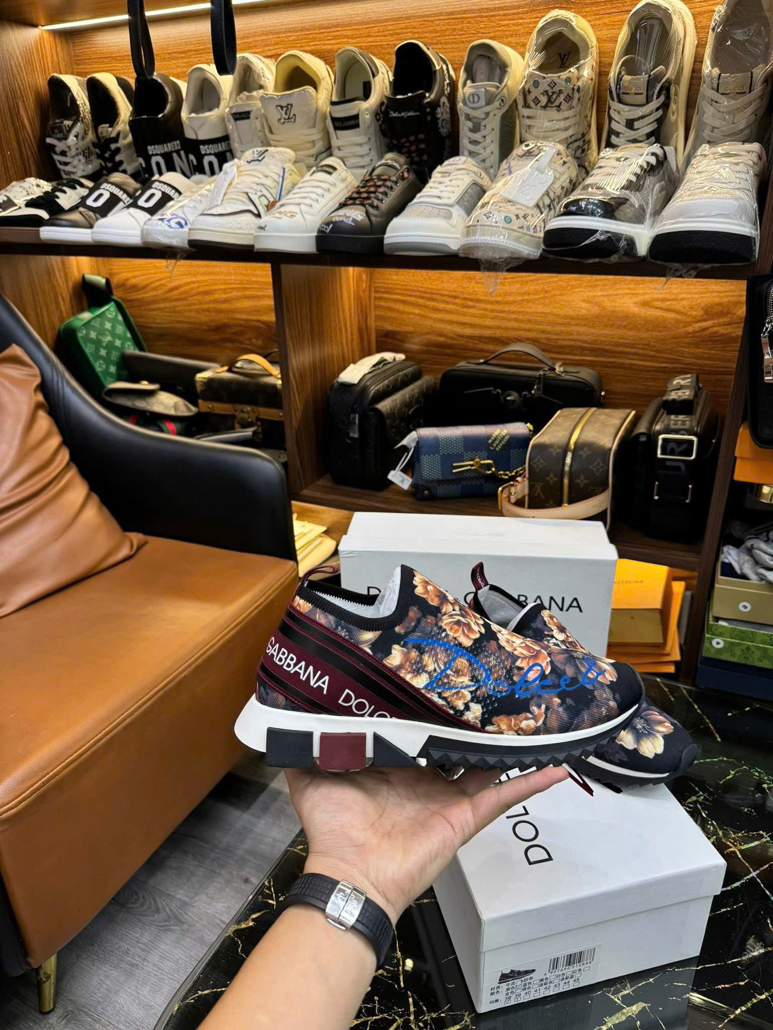 Giày sorento Dolce Gabbana DG họa tiết hoa full Like Auth fullbox MK