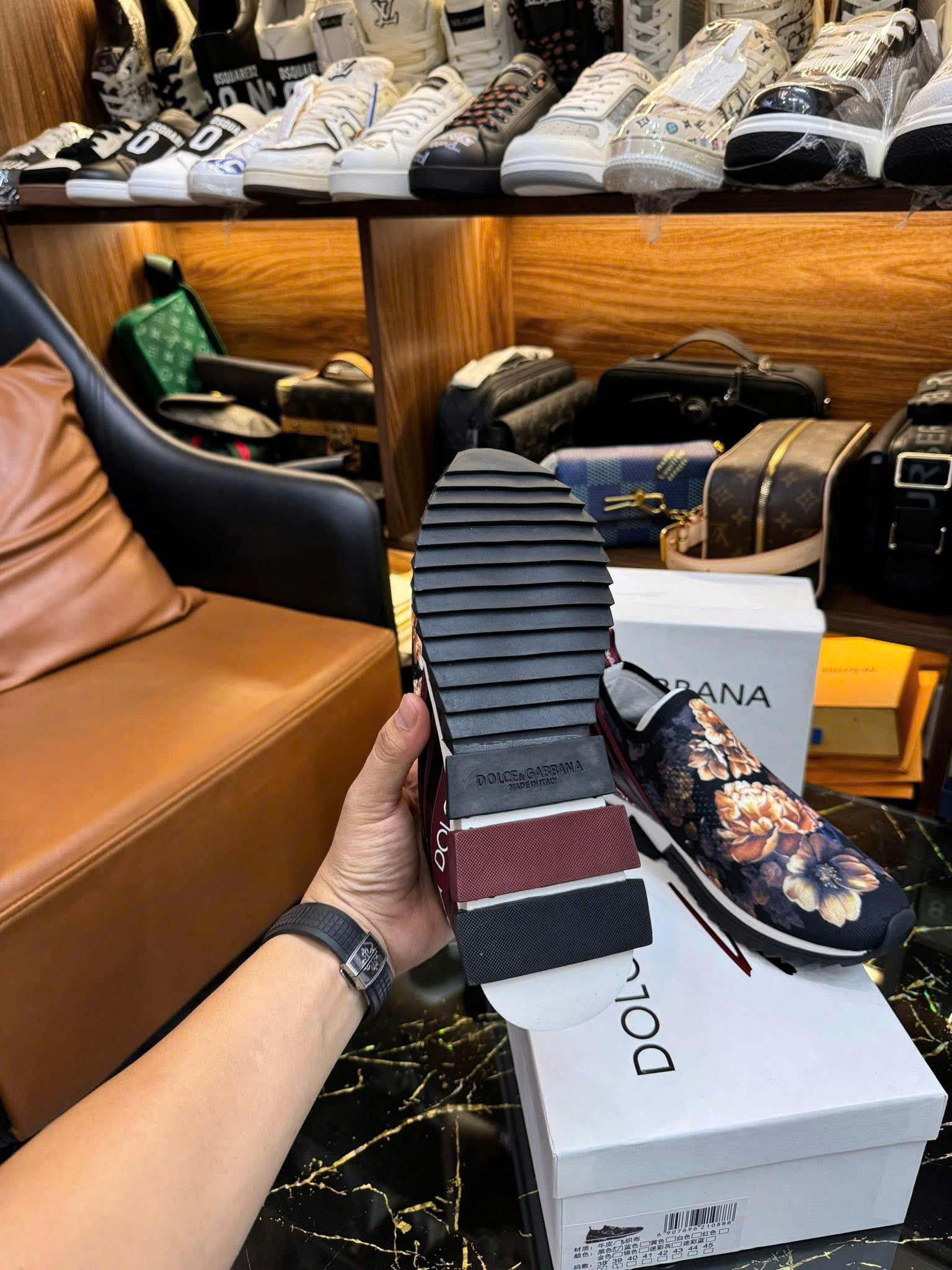 Giày sorento Dolce Gabbana DG họa tiết hoa full Like Auth fullbox MK