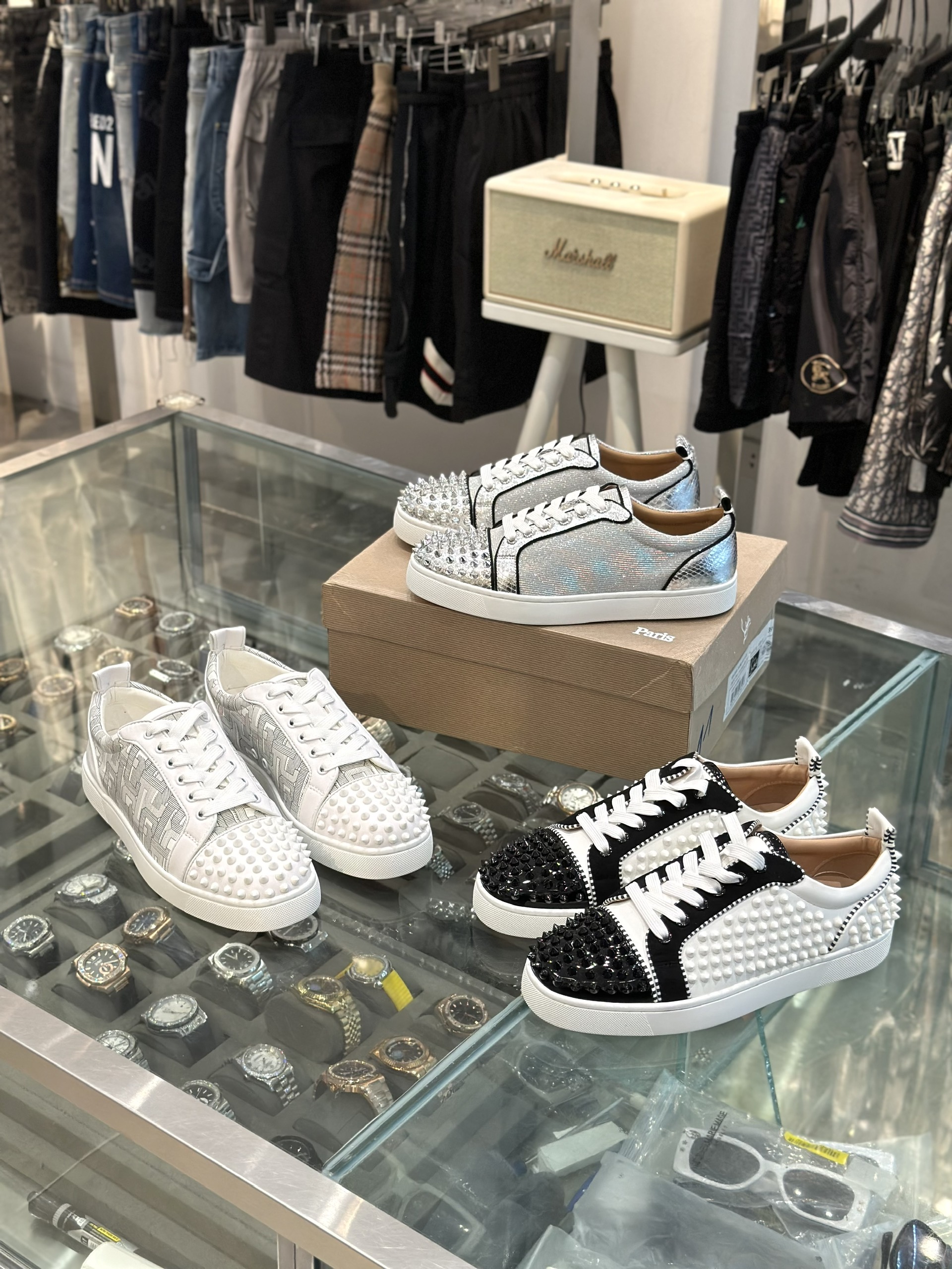 Giày sneaker Louboutin Bạc đính đinh Like Auth fullbox VTN