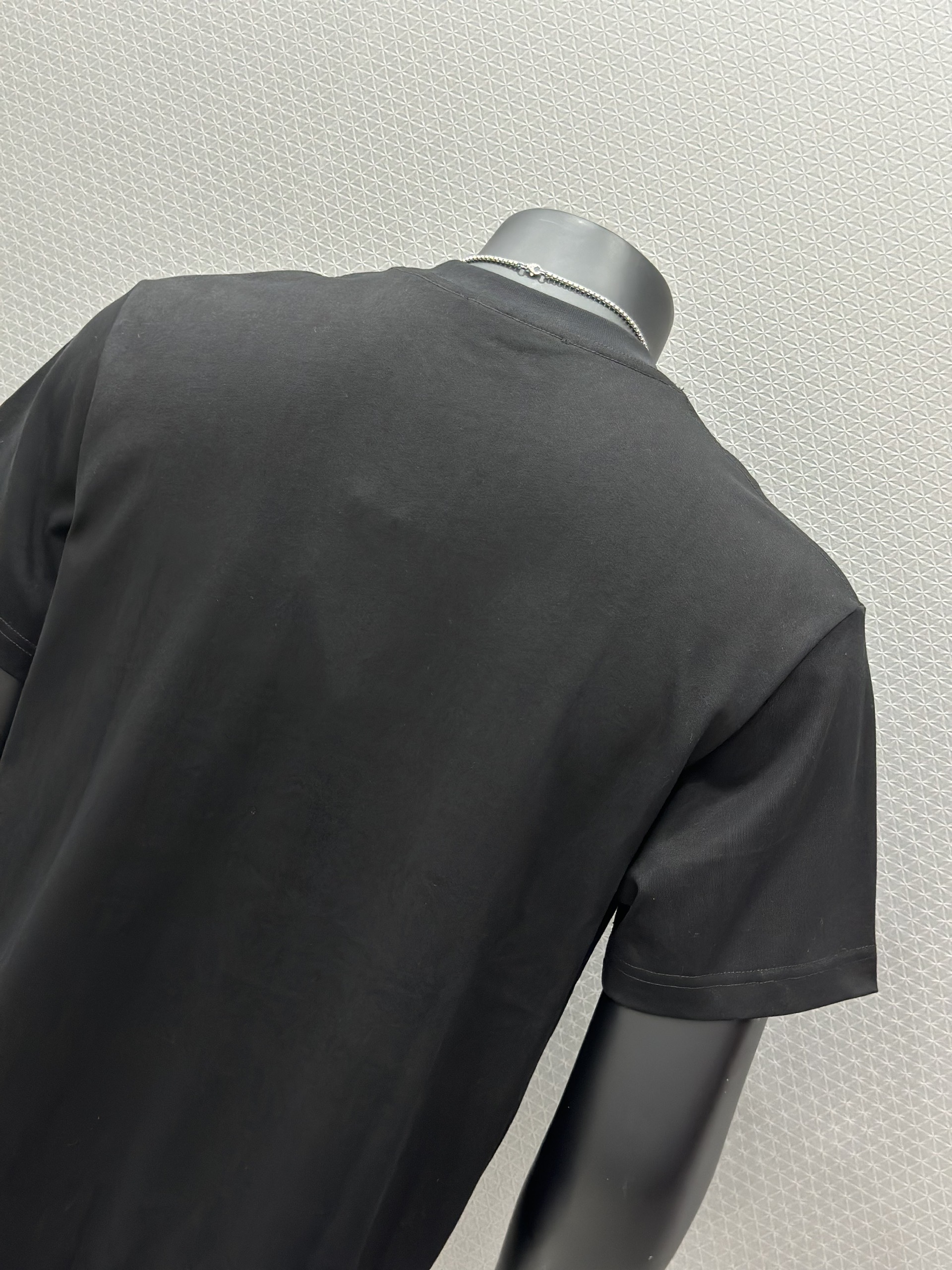 Áo phông T-shirt Gucci GC Đen logo chữ kẻ sọc ngang ngực Like Auth VTN