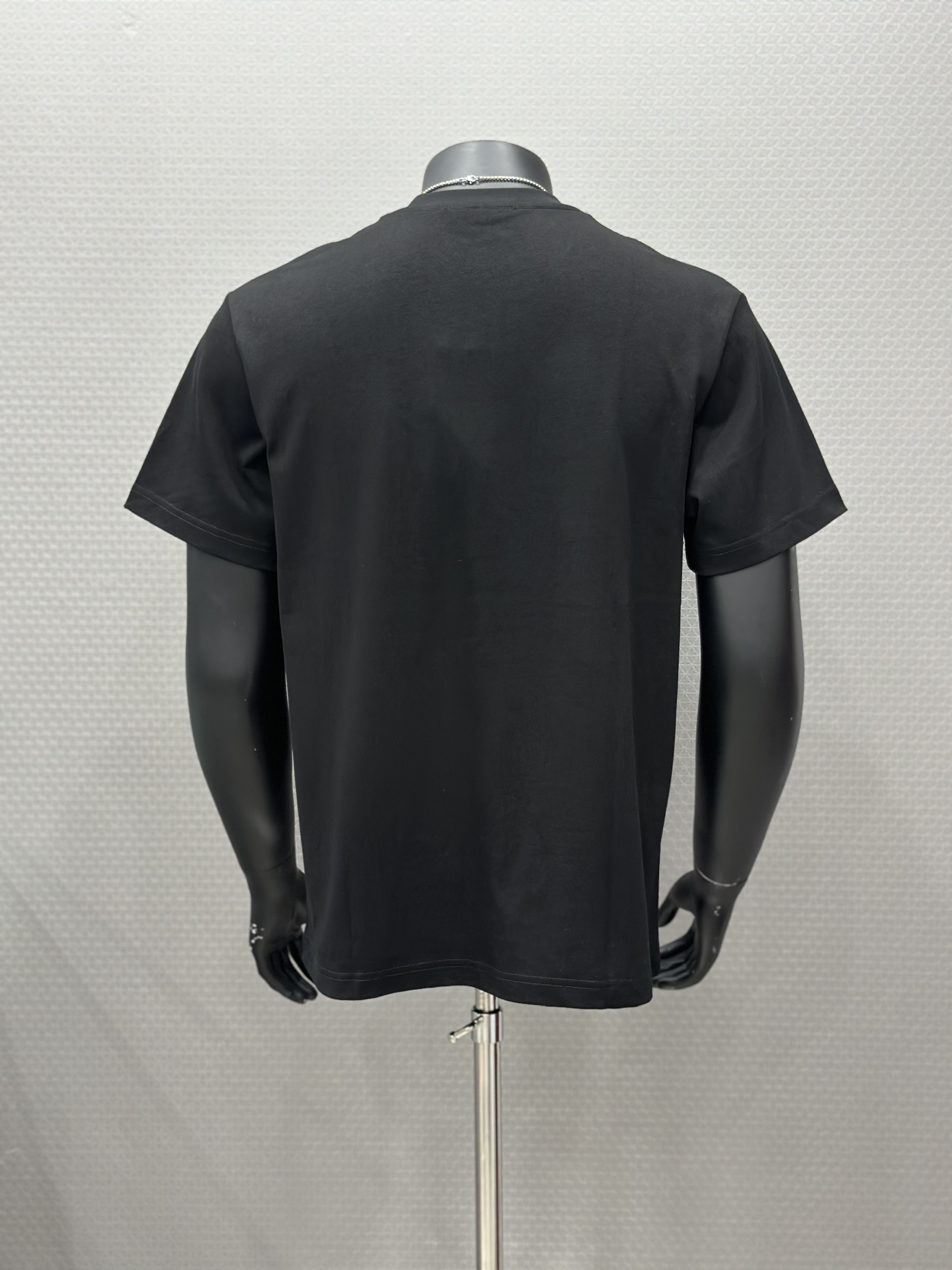 Áo phông T-shirt Gucci GC Đen logo chữ kẻ sọc ngang ngực Like Auth VTN