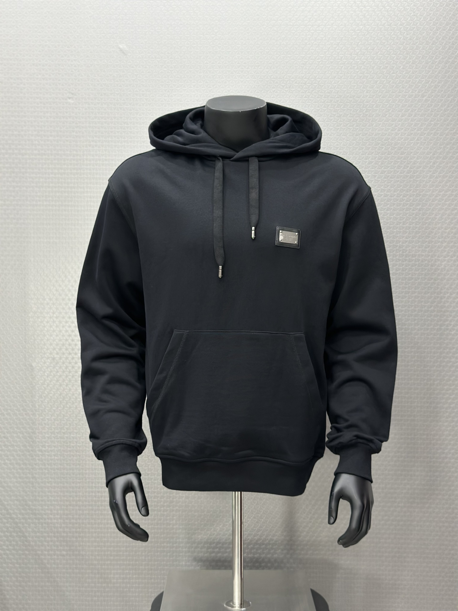 Áo nỉ hoodie Dolce Gabbana DG Đen logo tag sắt vuông thêu ngực Like Auth VTN