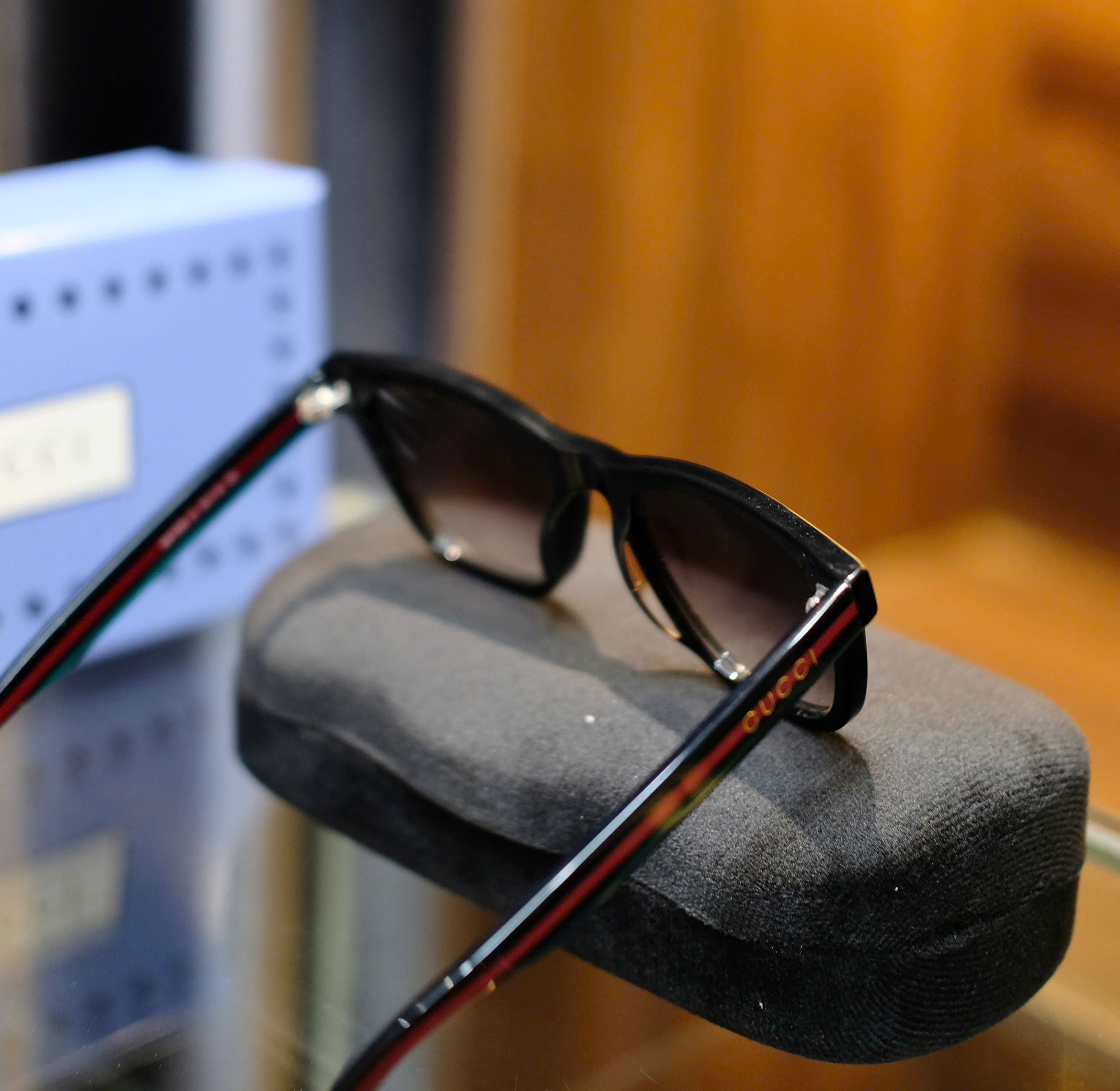 Kính mắt thời trang Gucci GC Đen phối Đỏ gọng Like Auth fullbox DDT