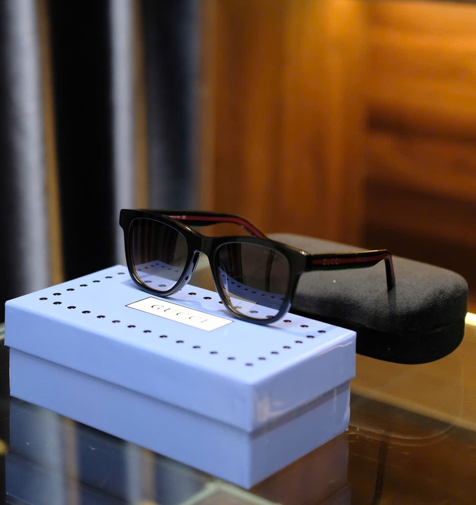 Kính mắt thời trang Gucci GC Đen phối Đỏ gọng Like Auth fullbox DDT