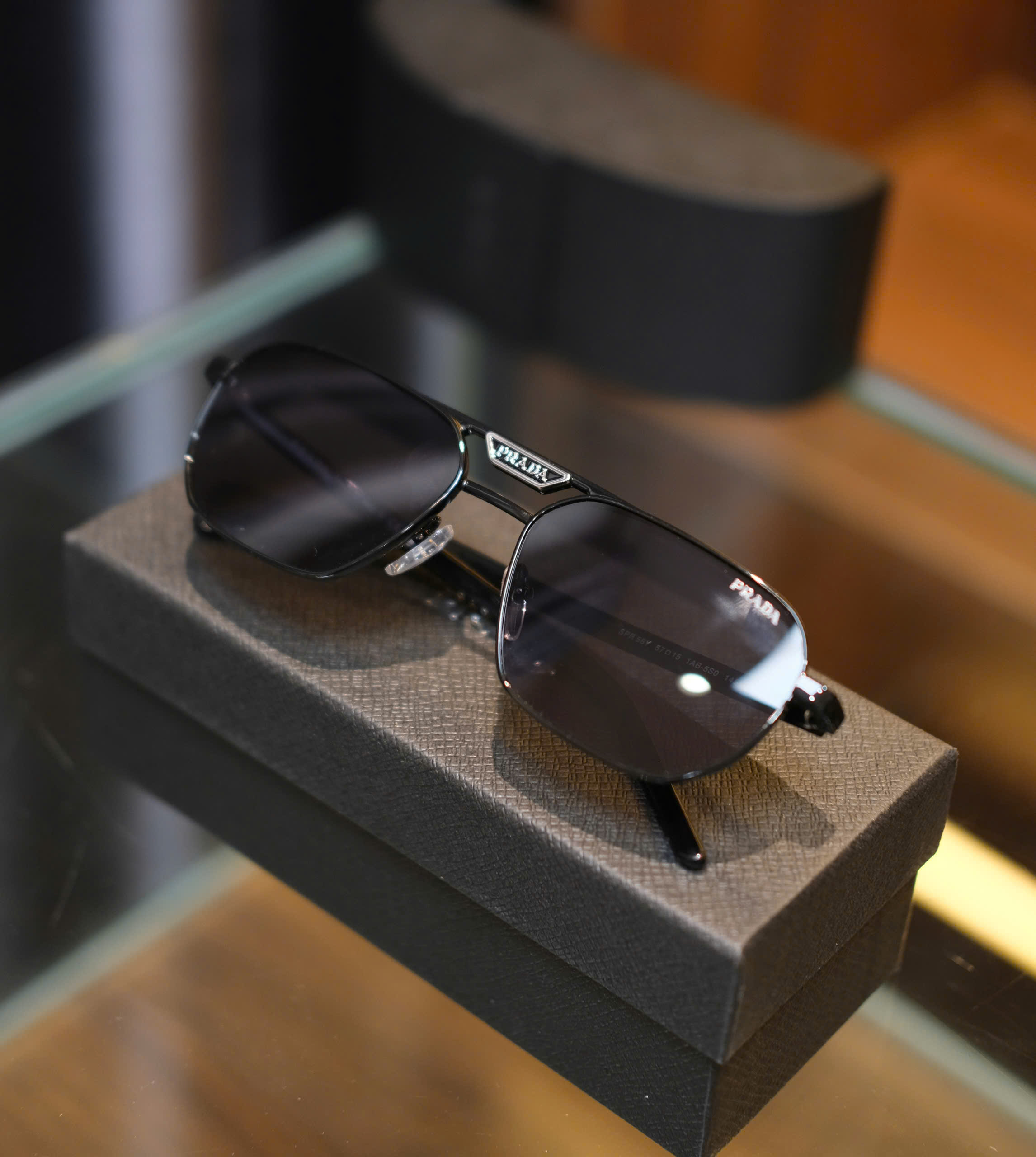 Kính mắt thời trang Prada P Đen gọng kim loại Like Auth fullbox DDT
