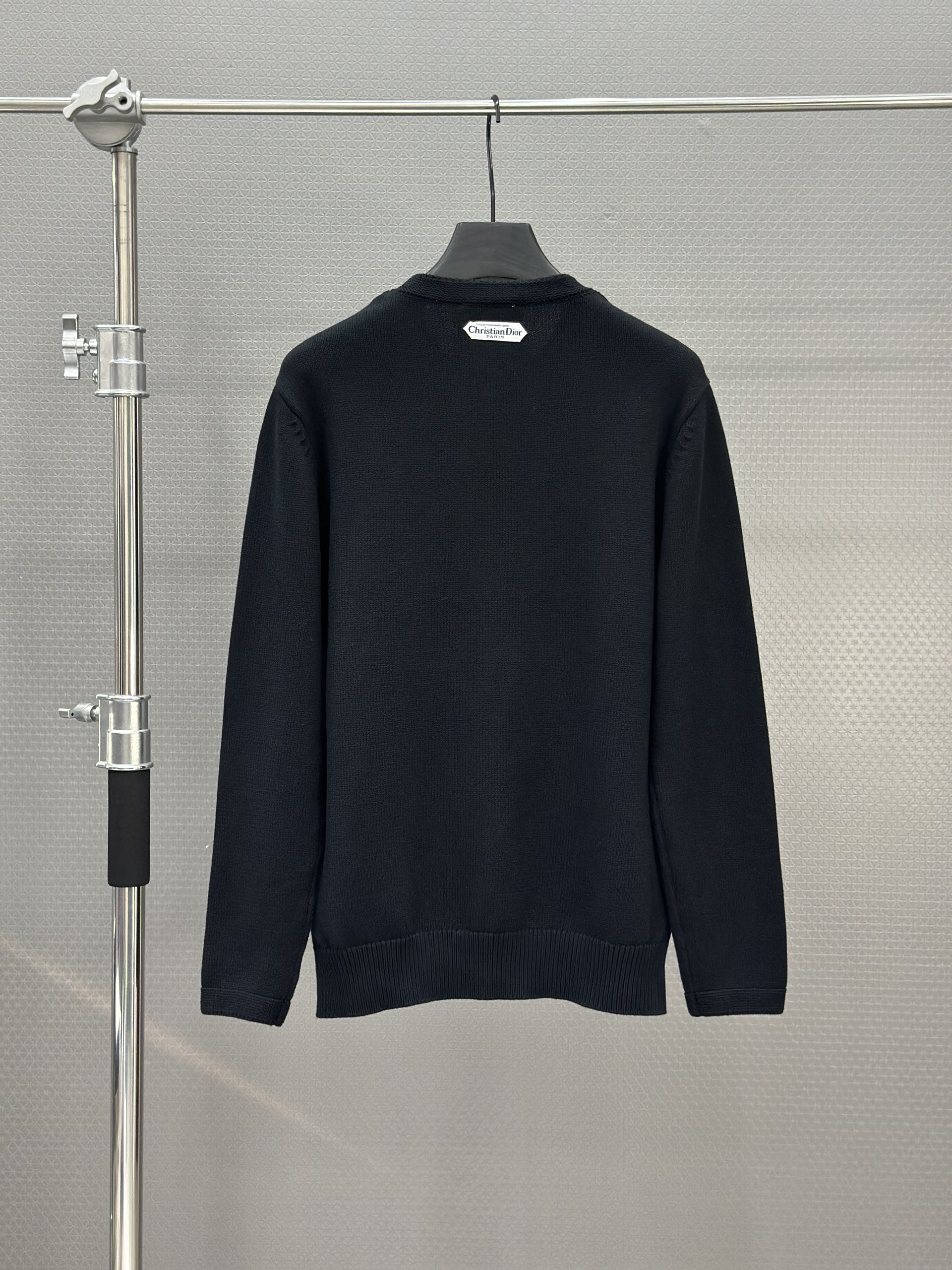 Áo sweater len Dior CD 1330 Đen logo ngực Like Auth XS-L VTN