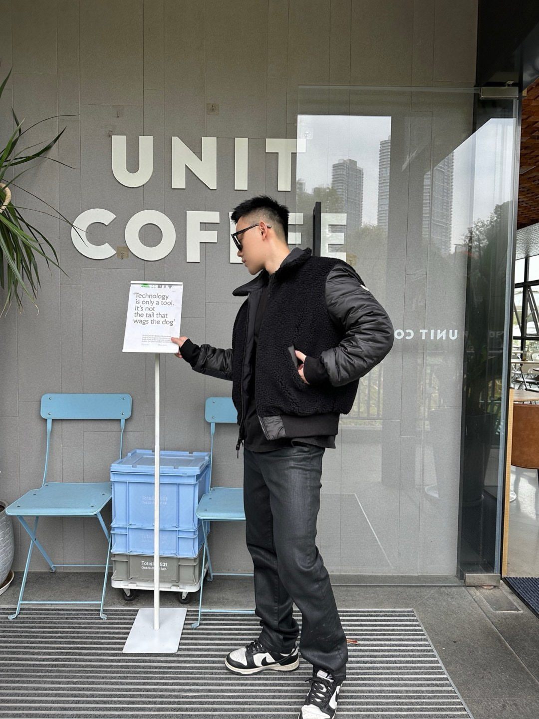 Áo khoác phao Moncler 25357 Đen 2 mặt gió cổ lông Cừu Like Auth 1-3 VTN