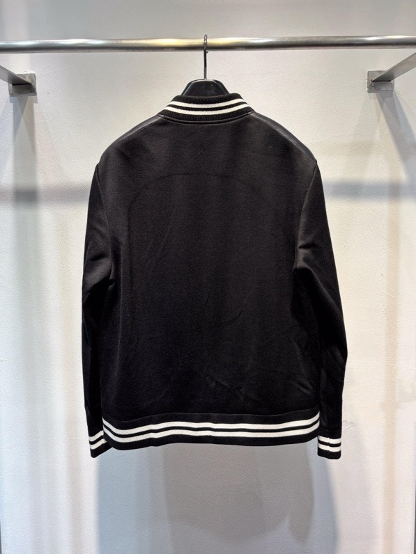 Áo khoác phao Moncler 8015 Đen tay len kẻ viền Trắng Like Auth 48-52 VTN